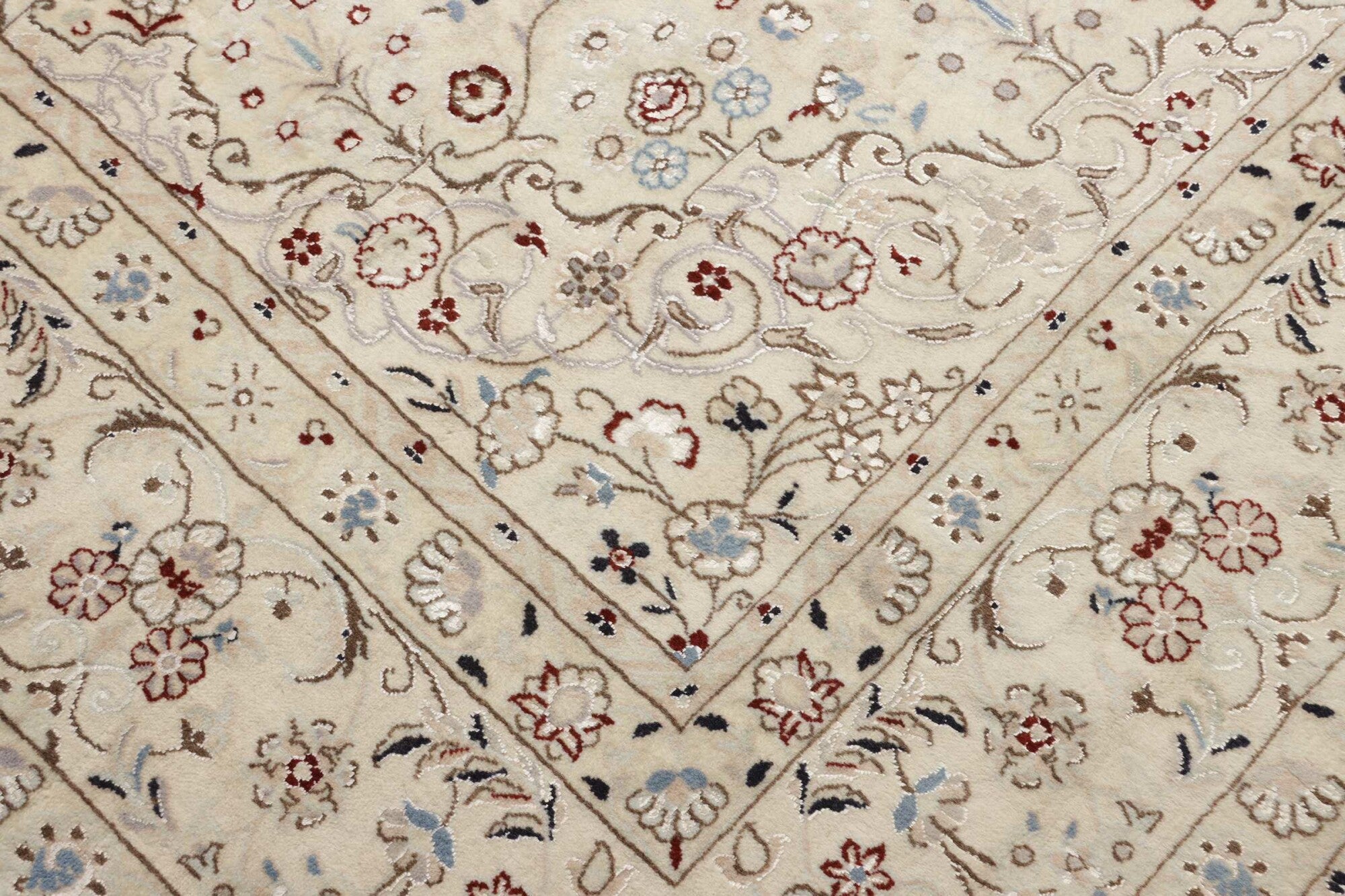 Nain | 345 cm x 255 cm | Nr. 12-401577