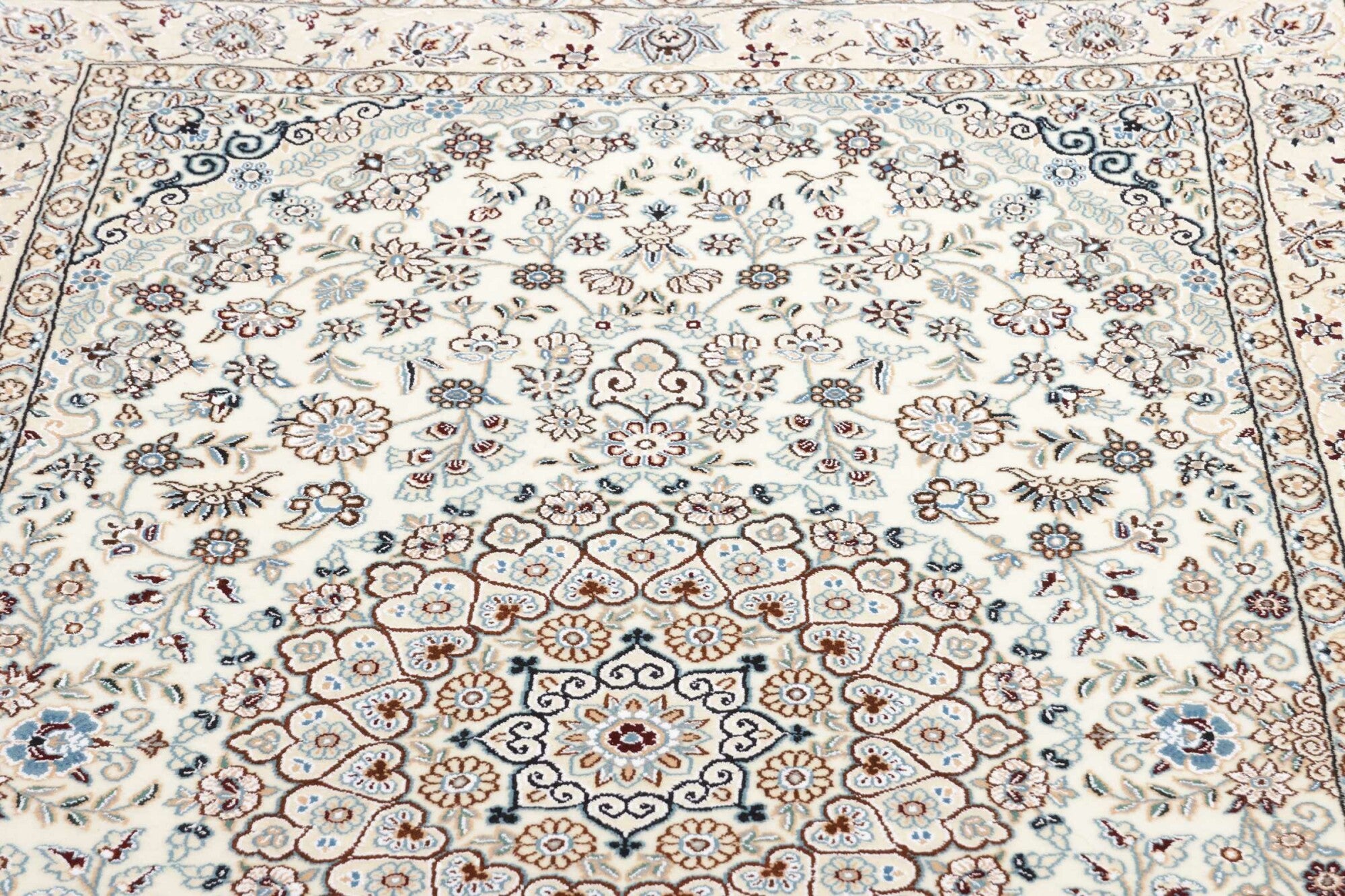 Nain | 215 cm x 130 cm | Nr. 12-401610