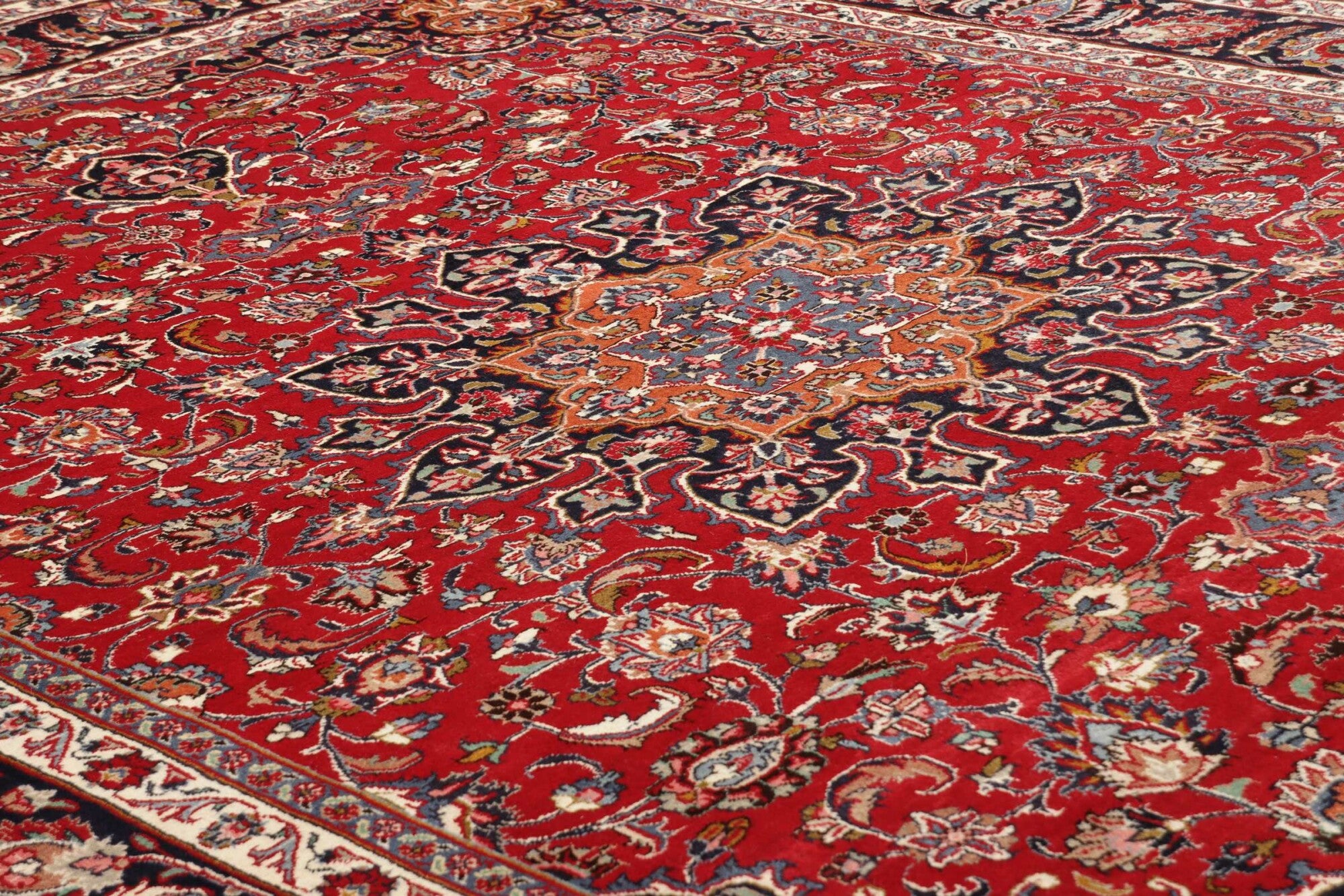 Mashhad | 340 x 244 cm | Nr. 12-415950