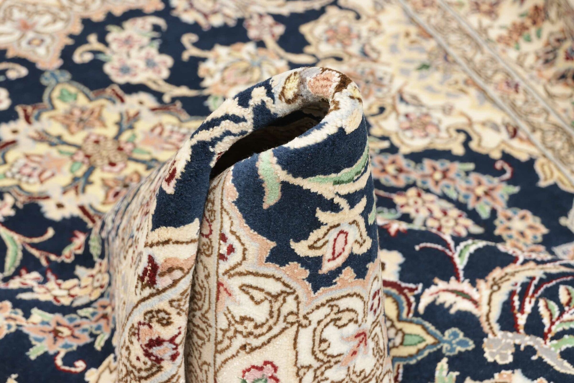 Nain | 197 cm x 124 cm | Nr. 12-416162