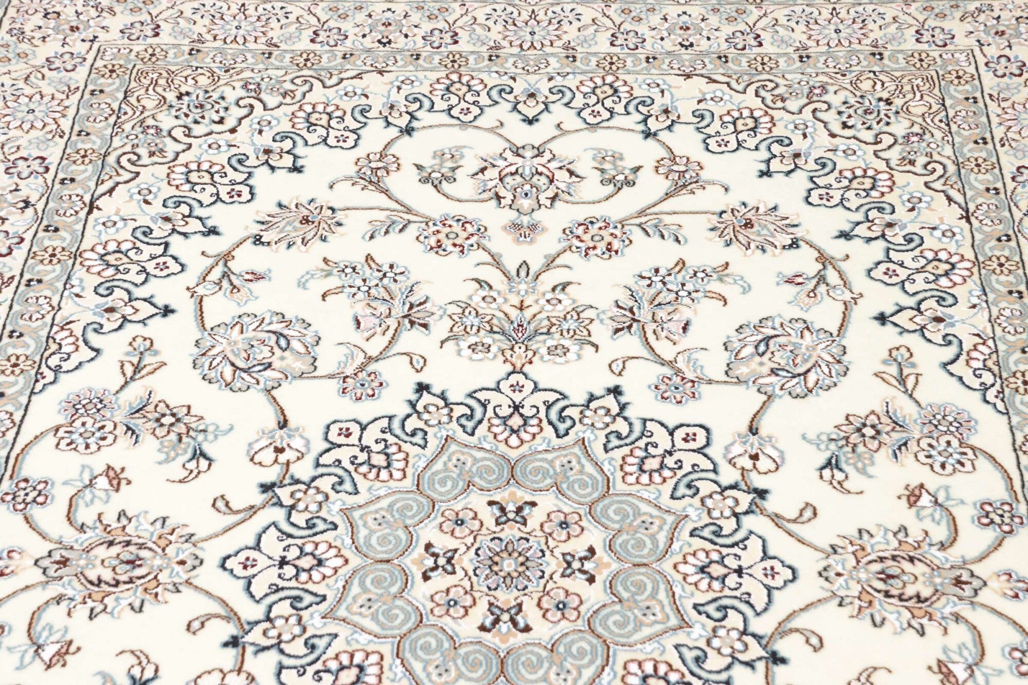 Nain | 206 x 132 cm | Nr. 12-416197