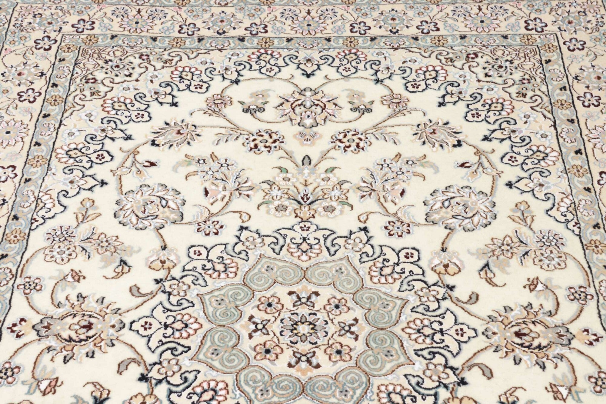 Nain | 203 cm x 130 cm | Nr. 12-416238