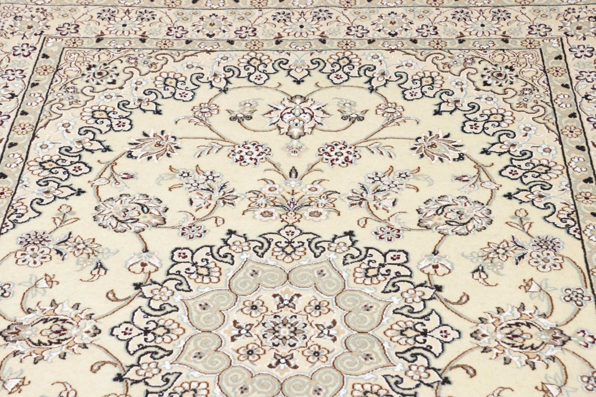 Nain | 205 cm x 128 cm | Nr. 12-416291