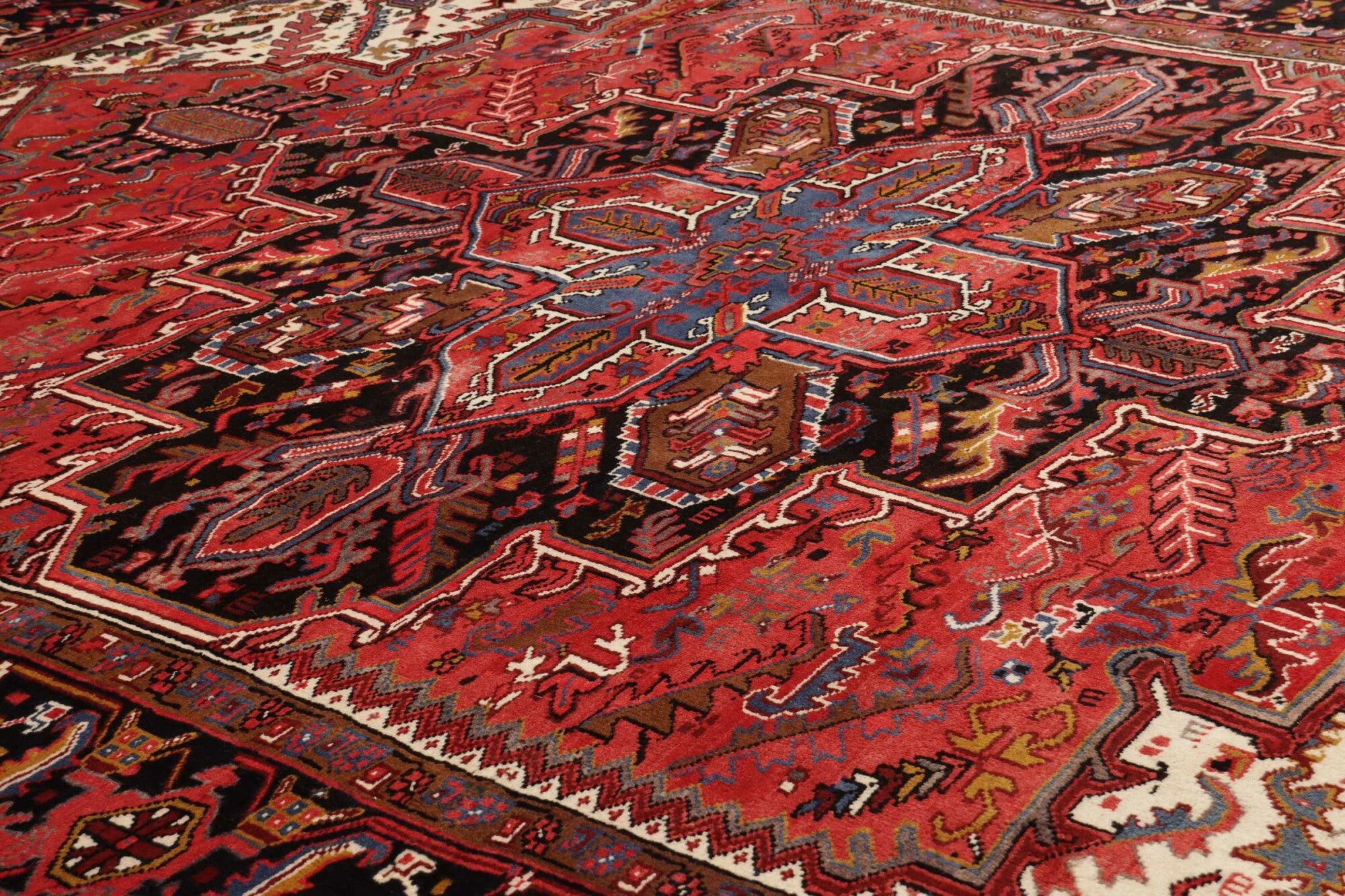 Heriz | 340 cm x 278 cm | Nr. 12-439933