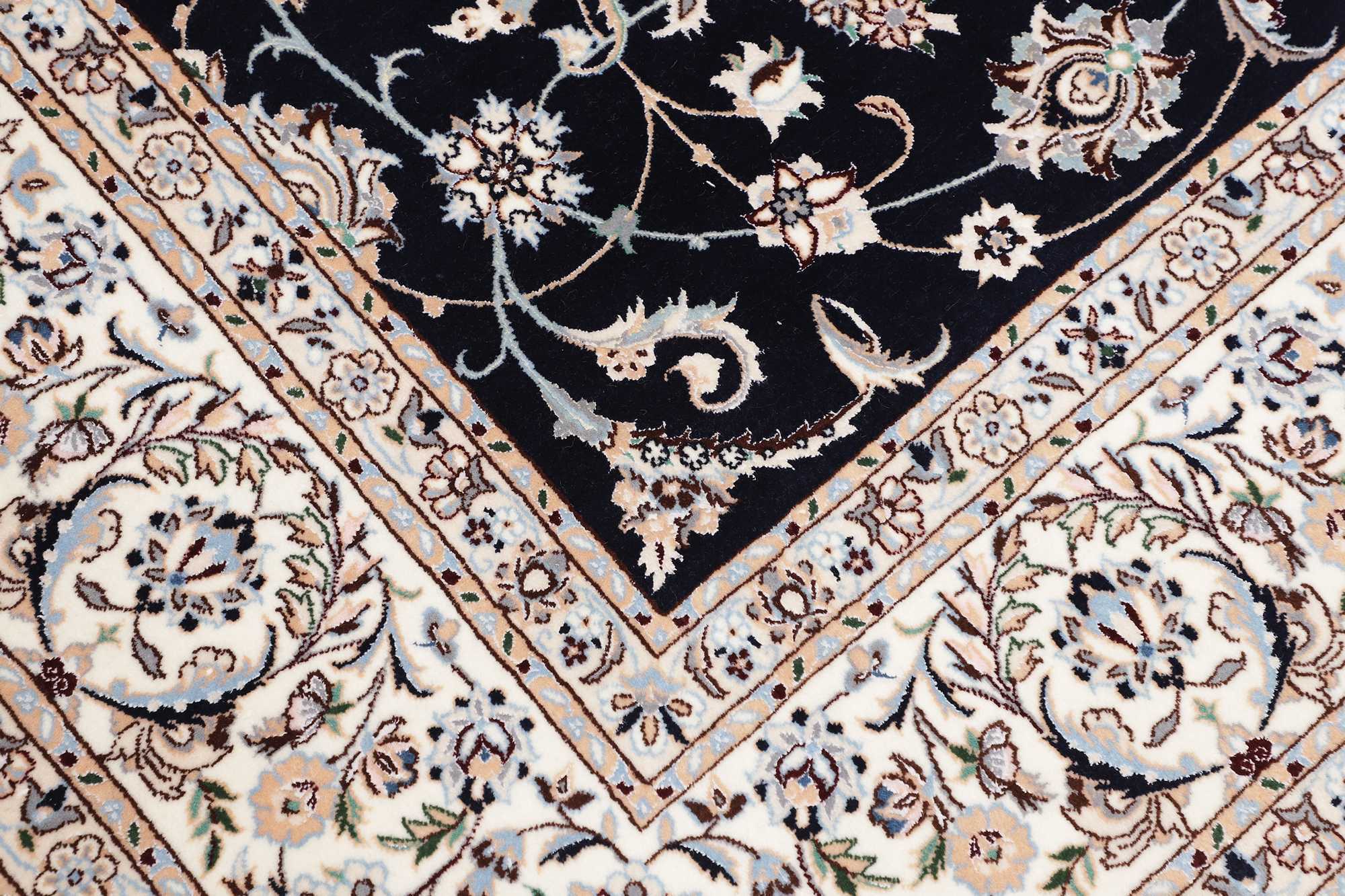 Nain | 202 cm x 204 cm | Nr. 12-445550