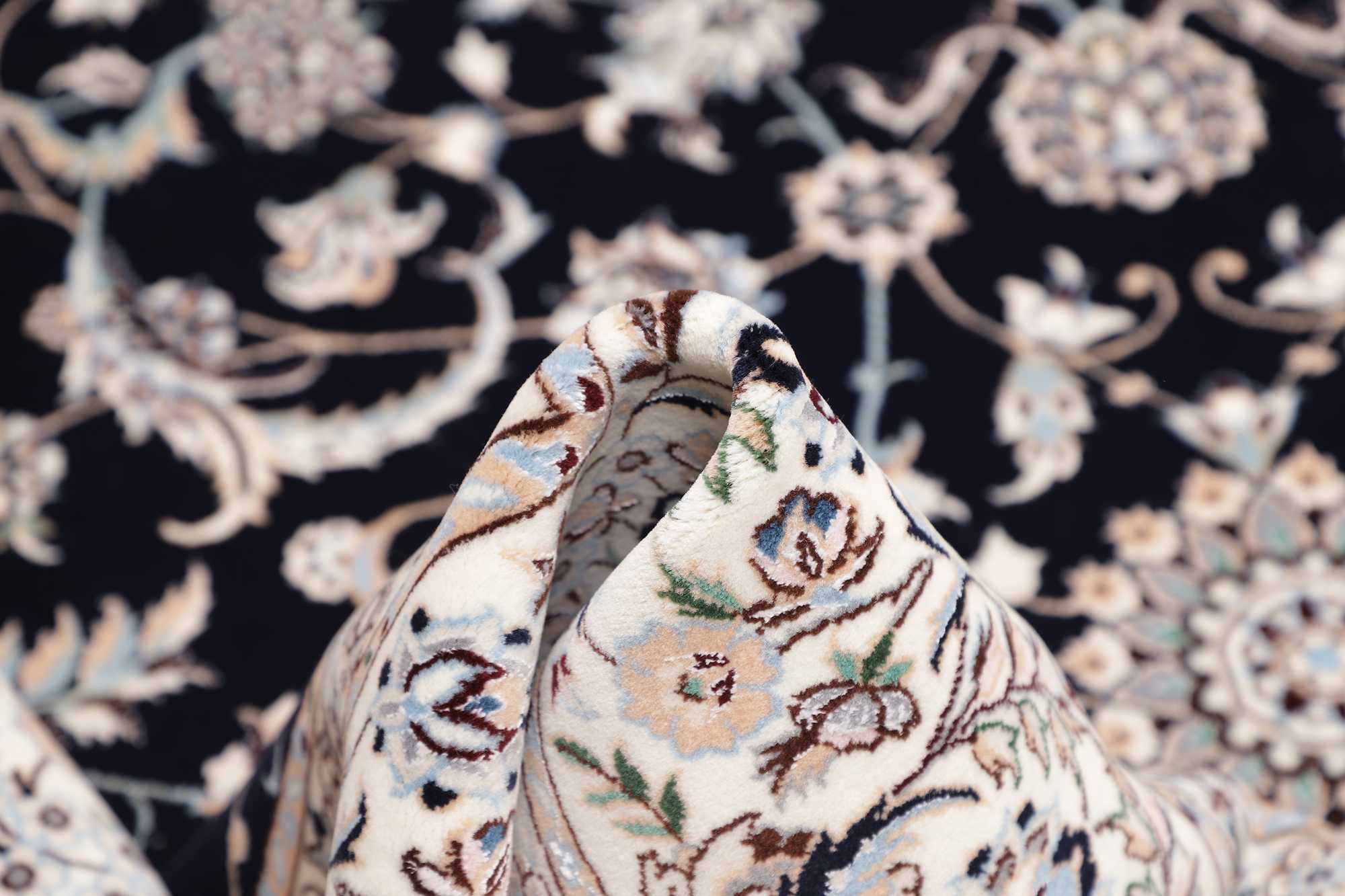 Nain | 202 cm x 204 cm | Nr. 12-445550