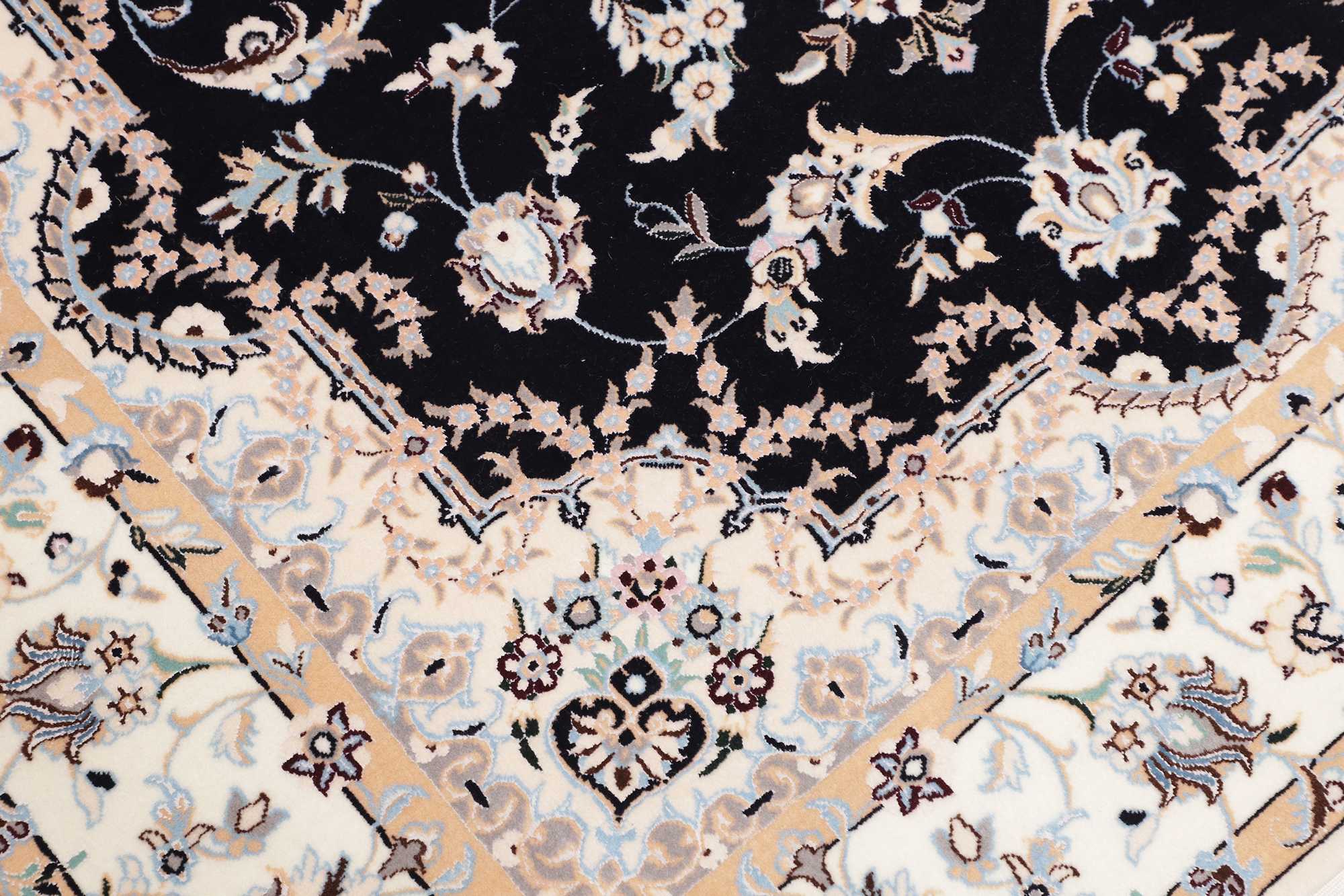 Nain | 175 cm x 126 cm | Nr. 12-445690