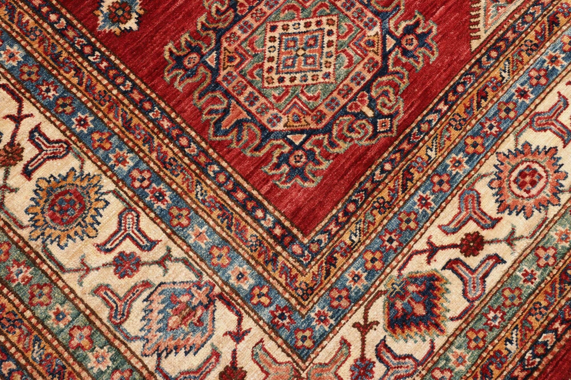Kazak | 316 x 257 cm | Nr. 12-451047