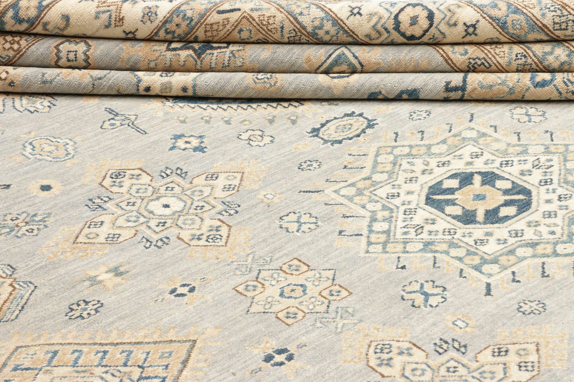 Kazak | 369 x 280 cm | Nr. 12-451075