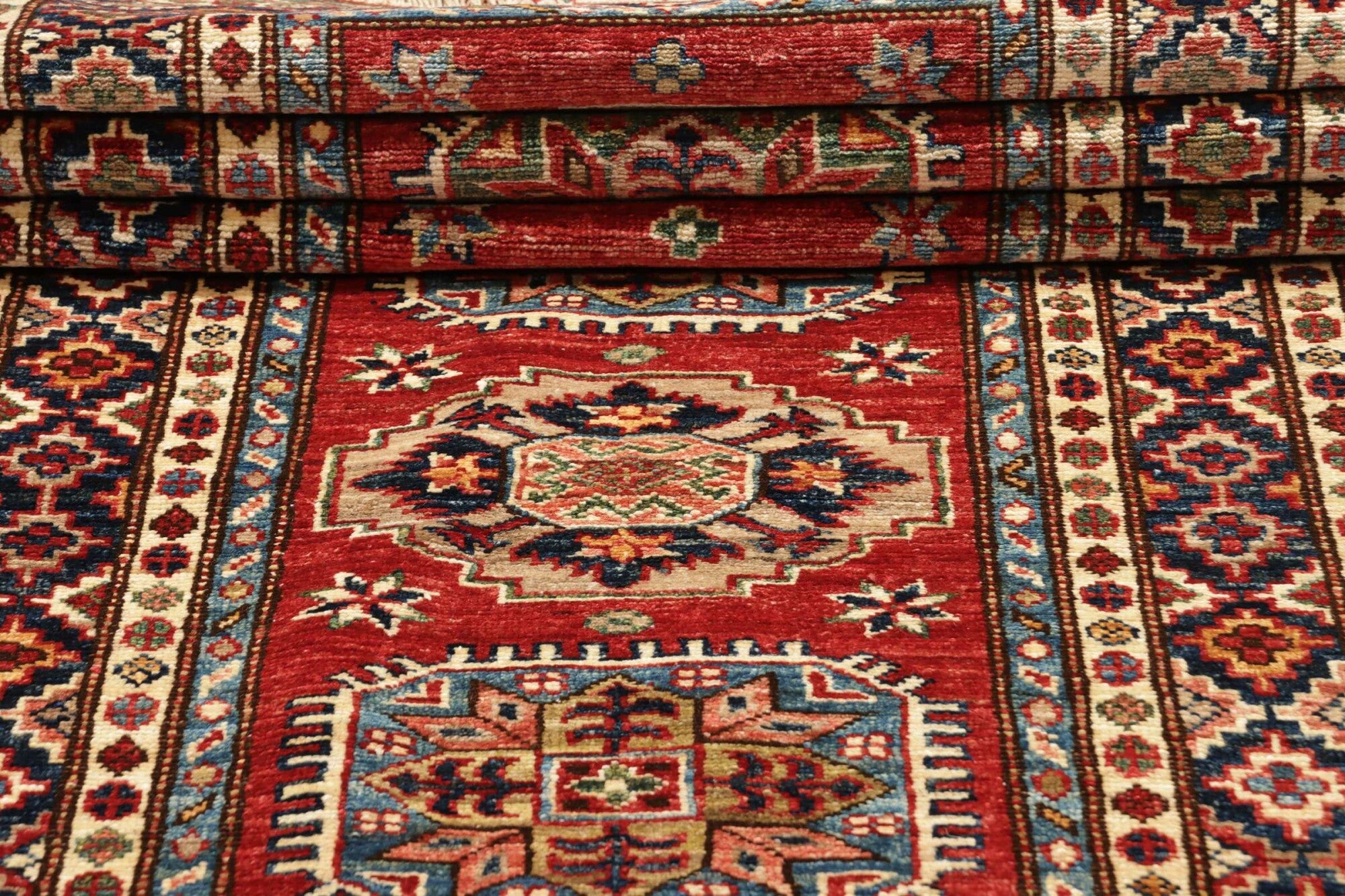 Kazak | 400 cm x 82 cm | Nr. 12-452327