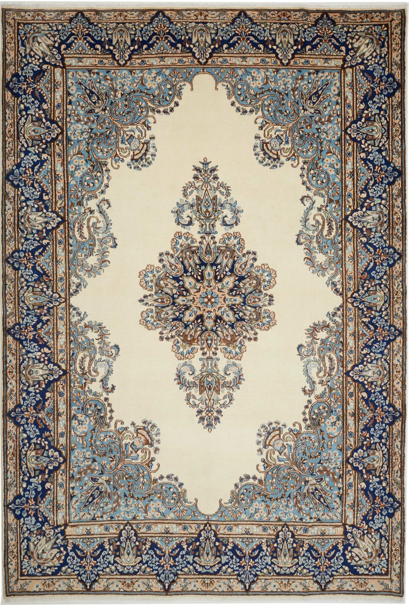 Kerman | 328 x 225 cm | Nr. 12-455311