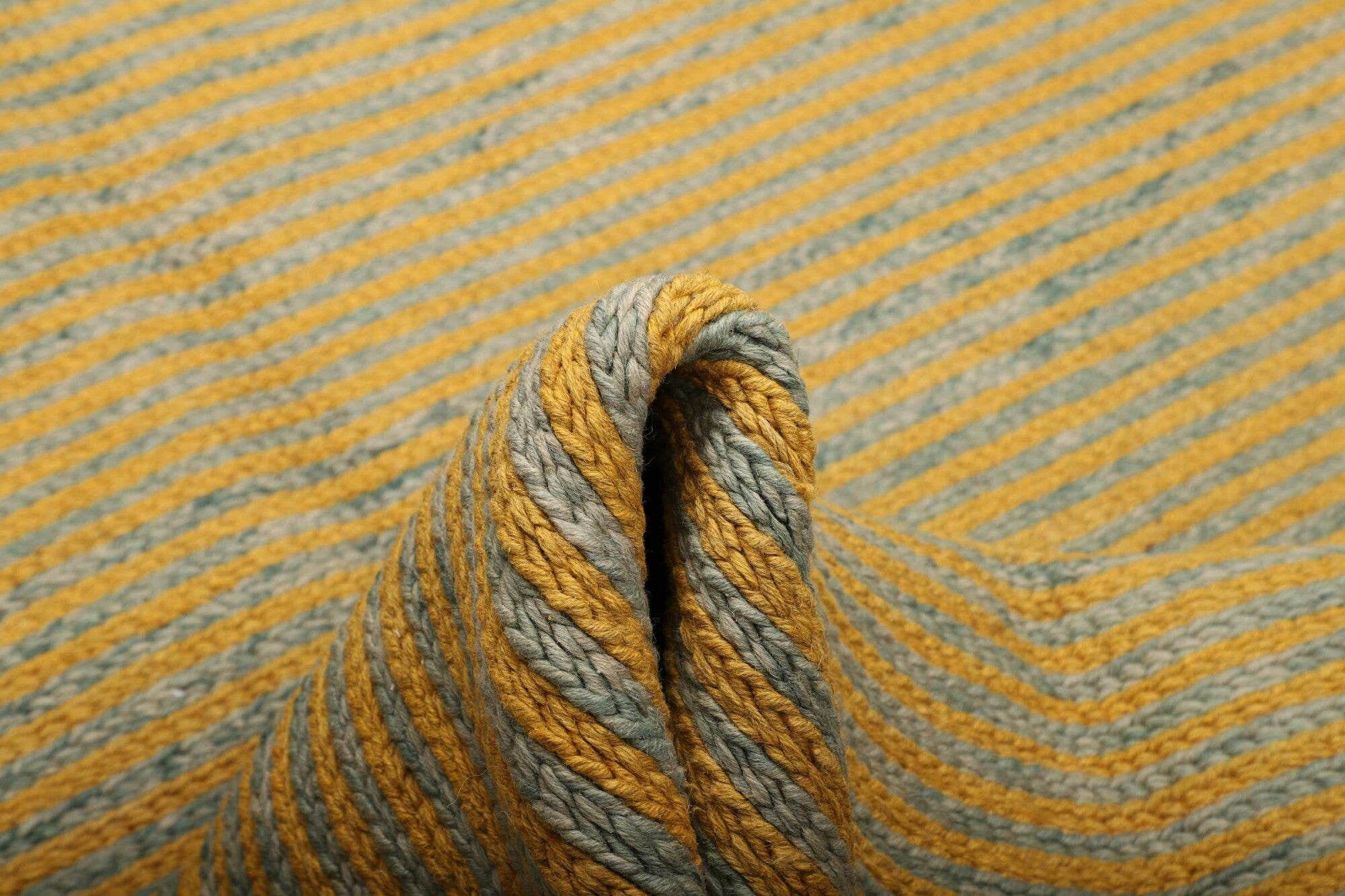 Kelim Hoch2 | 245 cm x 176 cm | Nr. 12-459392