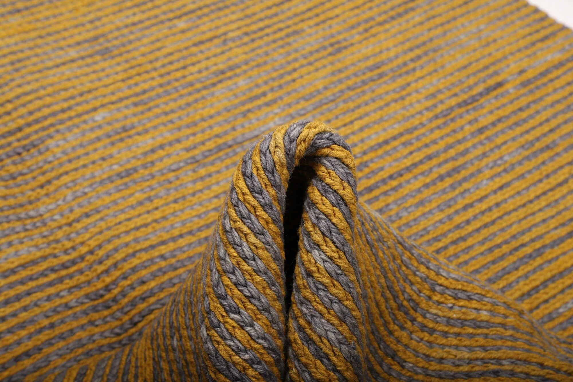 Kelim Hoch2 | 244 cm x 174 cm | Nr. 12-459393