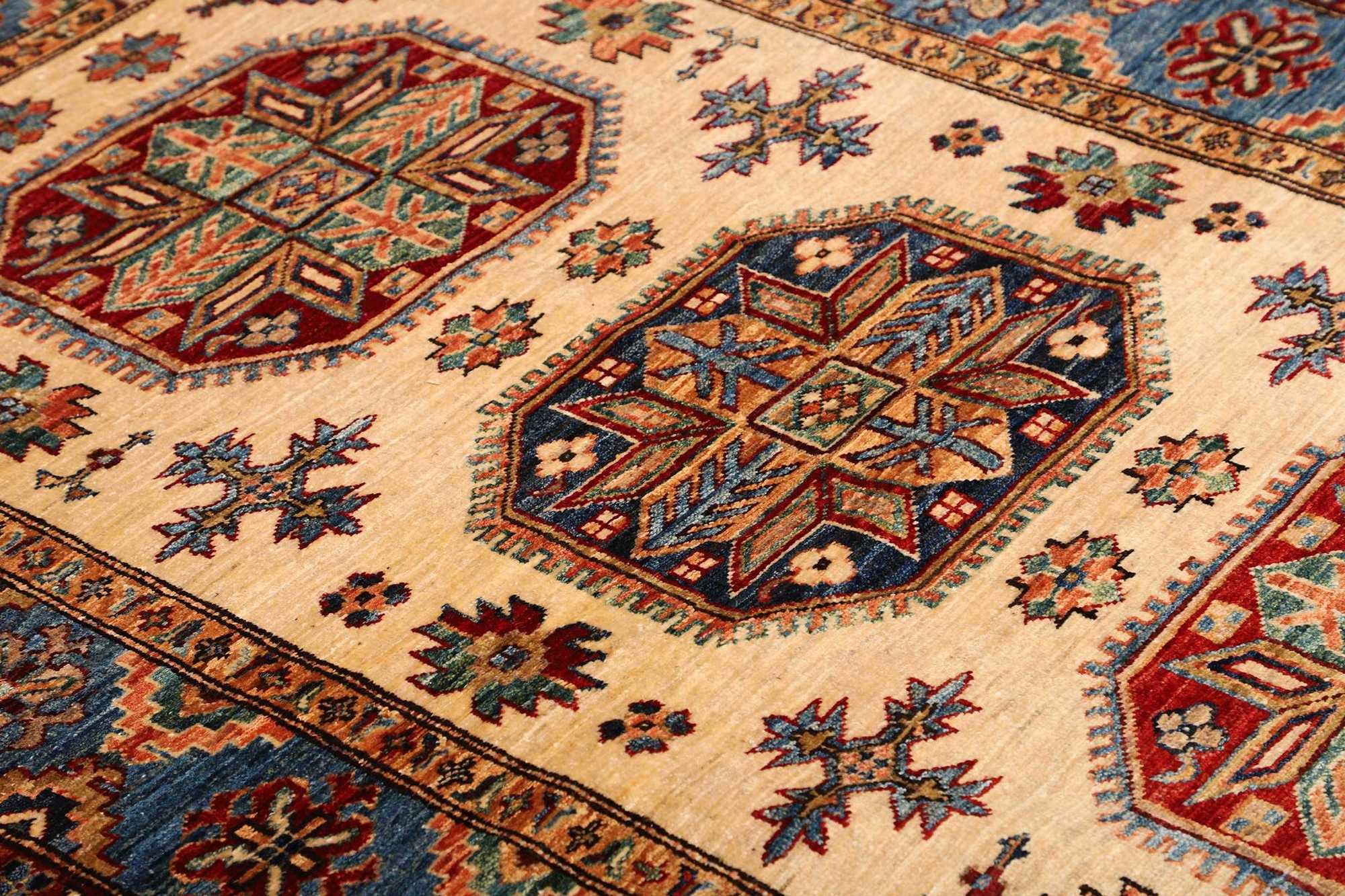 Kazak | 187 cm x 125 cm | Nr. 12-463565