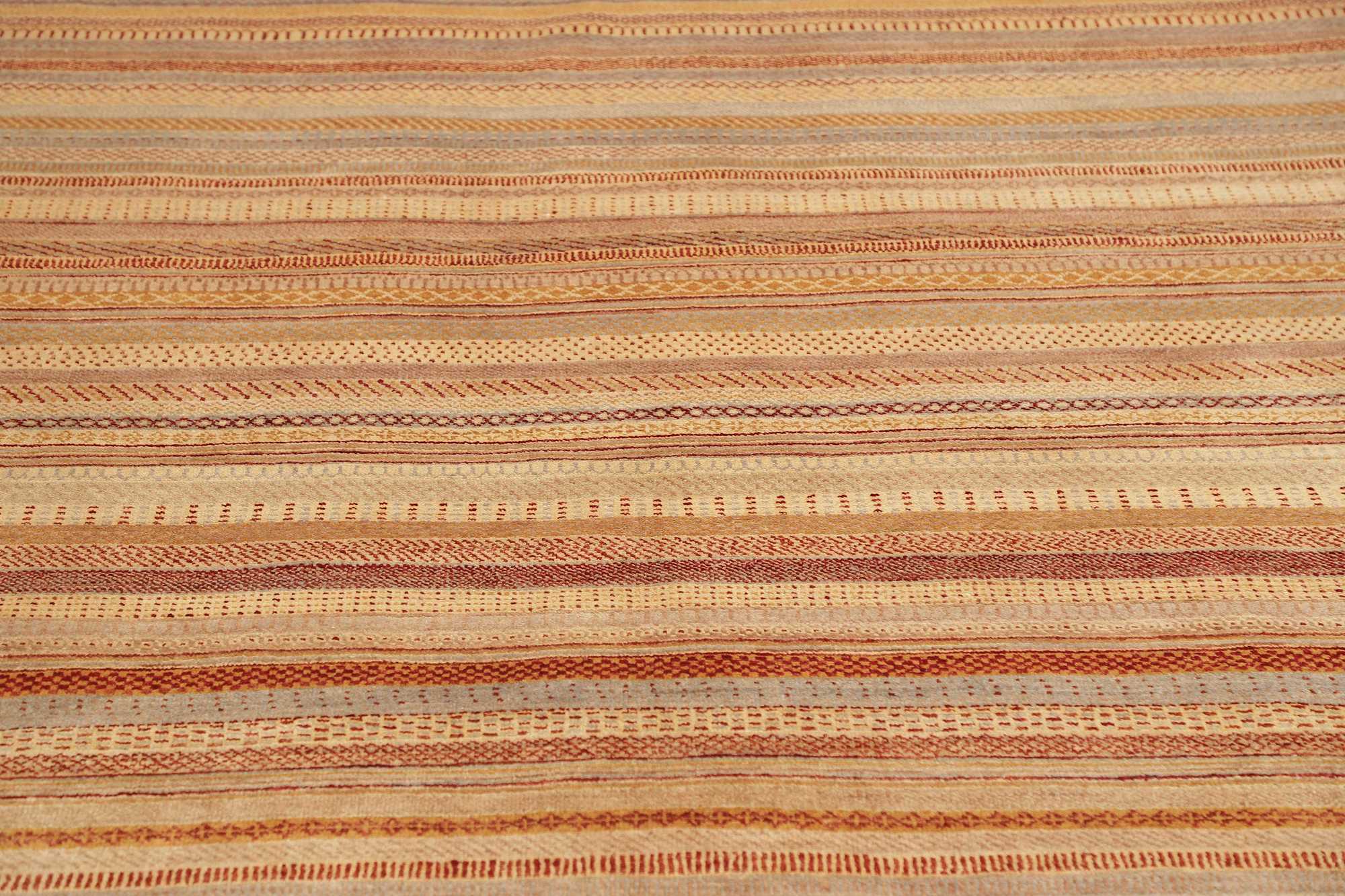 Lori Royal | 242 cm x 172 cm | Nr. 12-464358