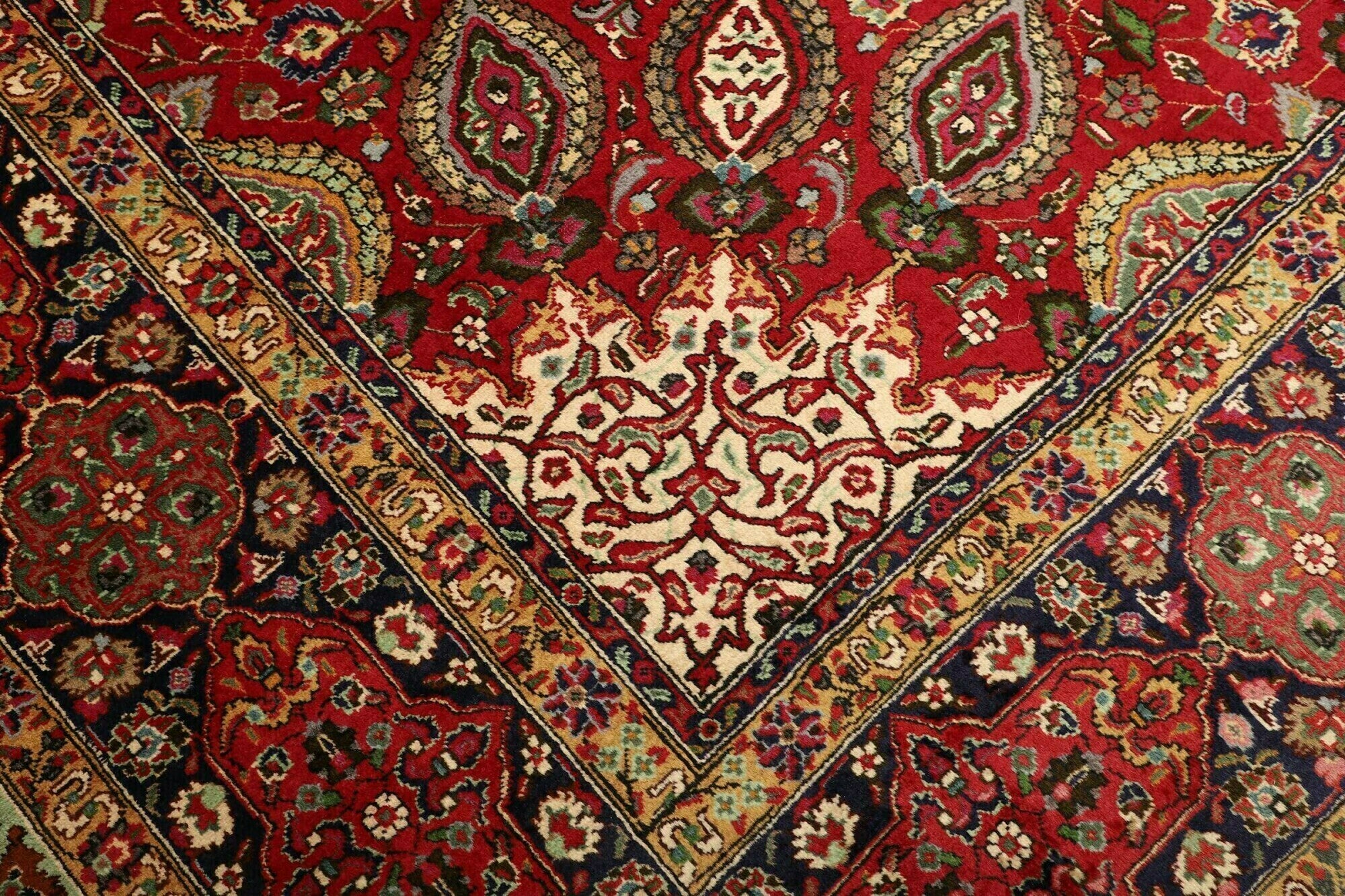Täbriz | 390 cm x 302 cm | Nr. 12-465861