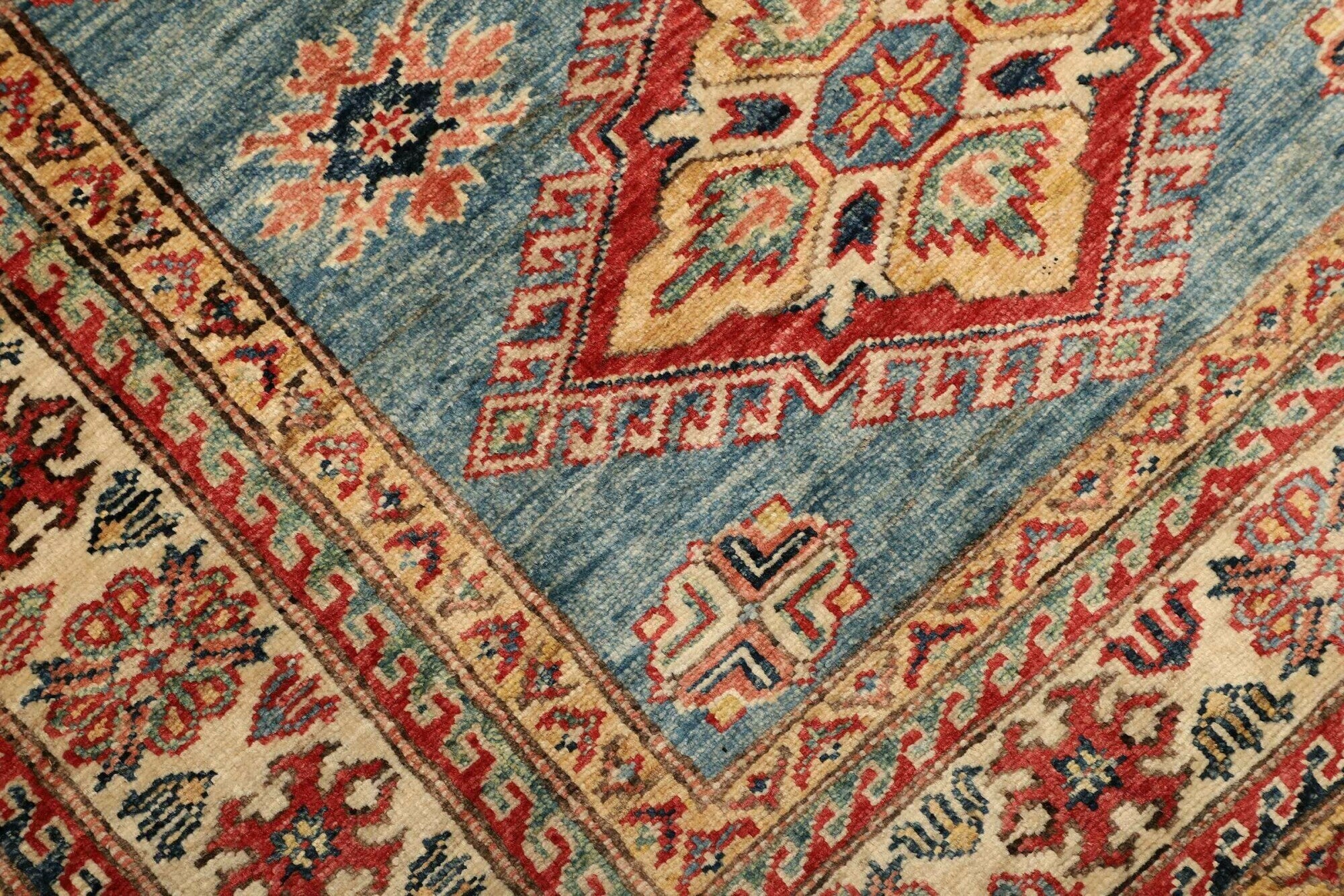 Kazak | 134 cm x 100 cm | Nr. 12-465938