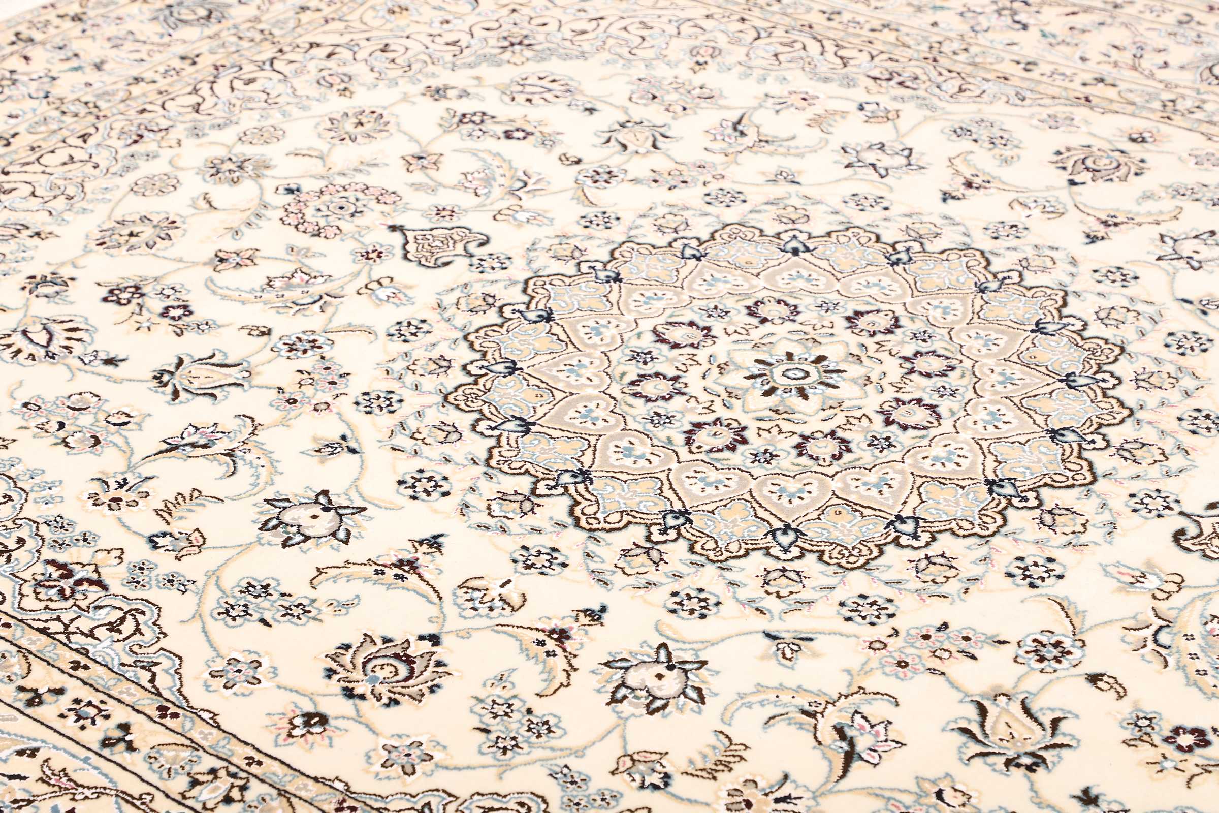 Nain | 257 cm x 206 cm | Nr. 12-469396