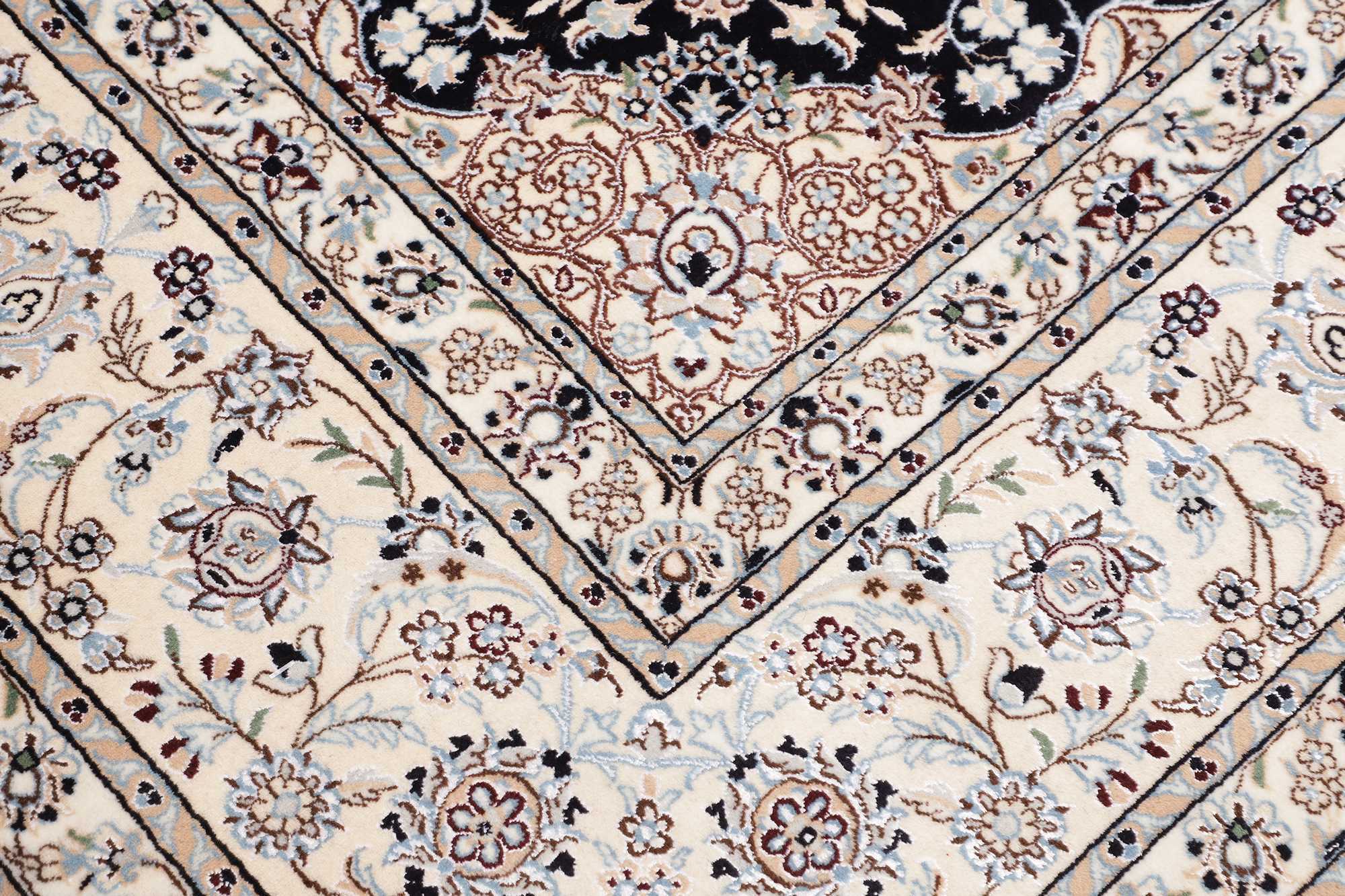 Nain | 206 x 214 cm | Nr. 12-469439