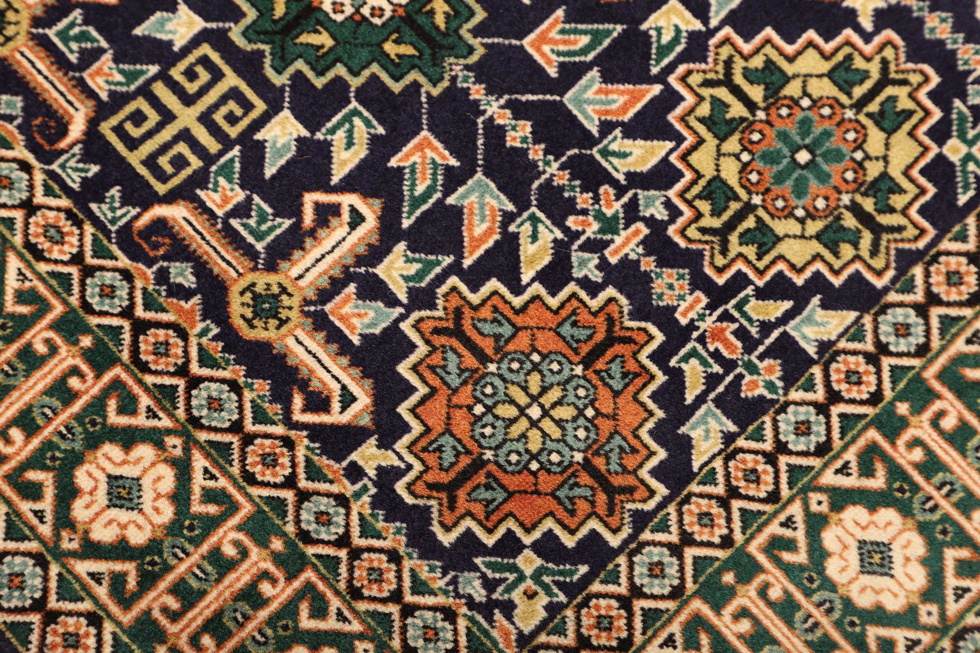 Tabriz | 136 x 106 cm | Nr. 12-469749
