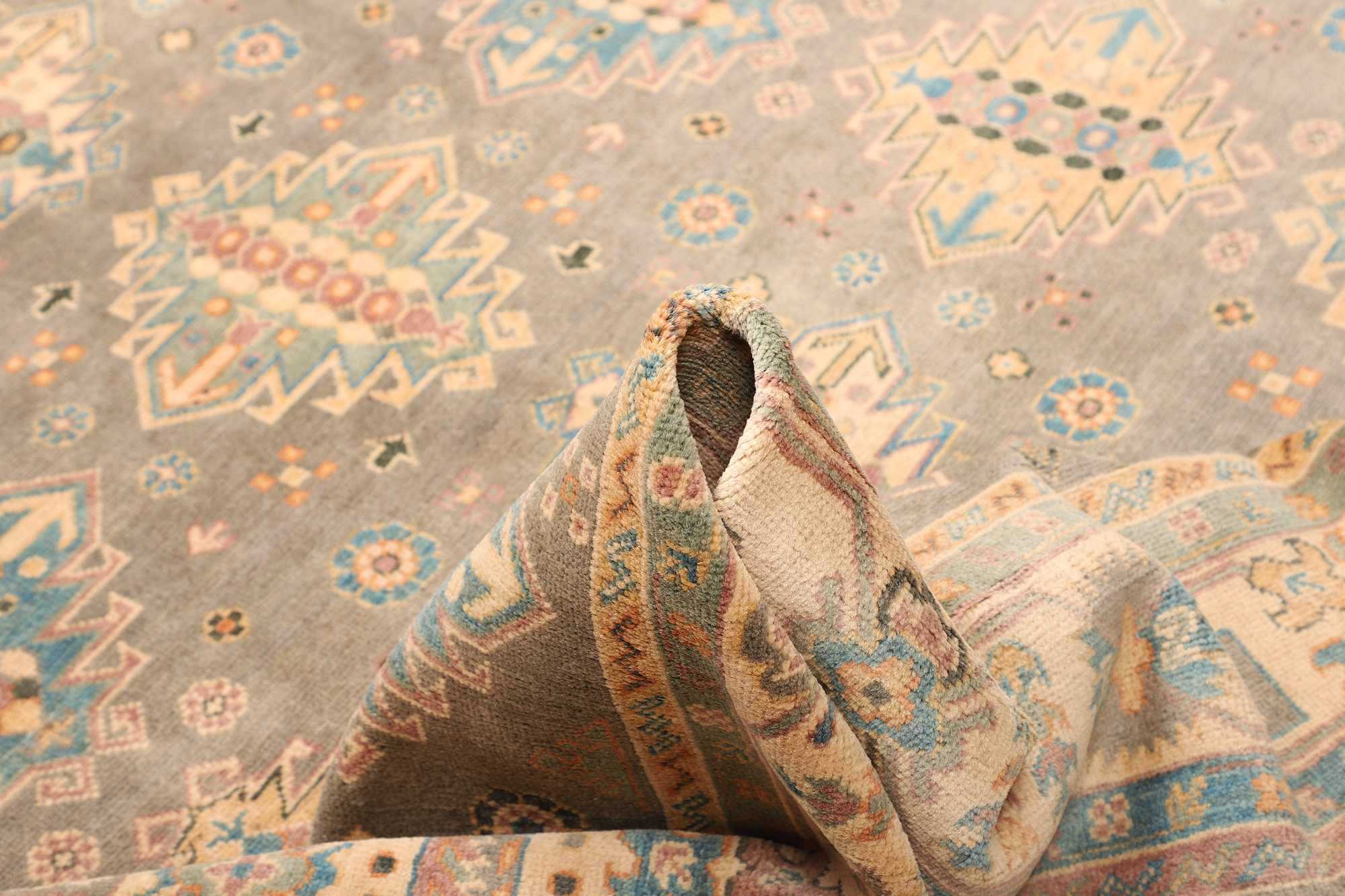Kazak | 304 cm x 245 cm | Nr. 12-469837