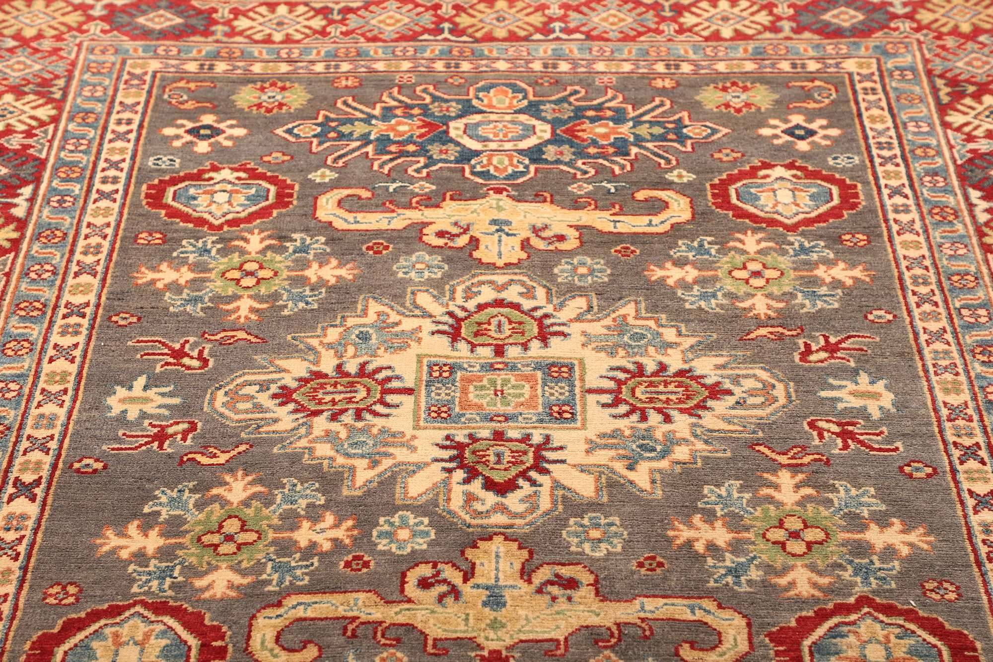 Kazak | 198 cm x 151 cm | Nr. 12-469881