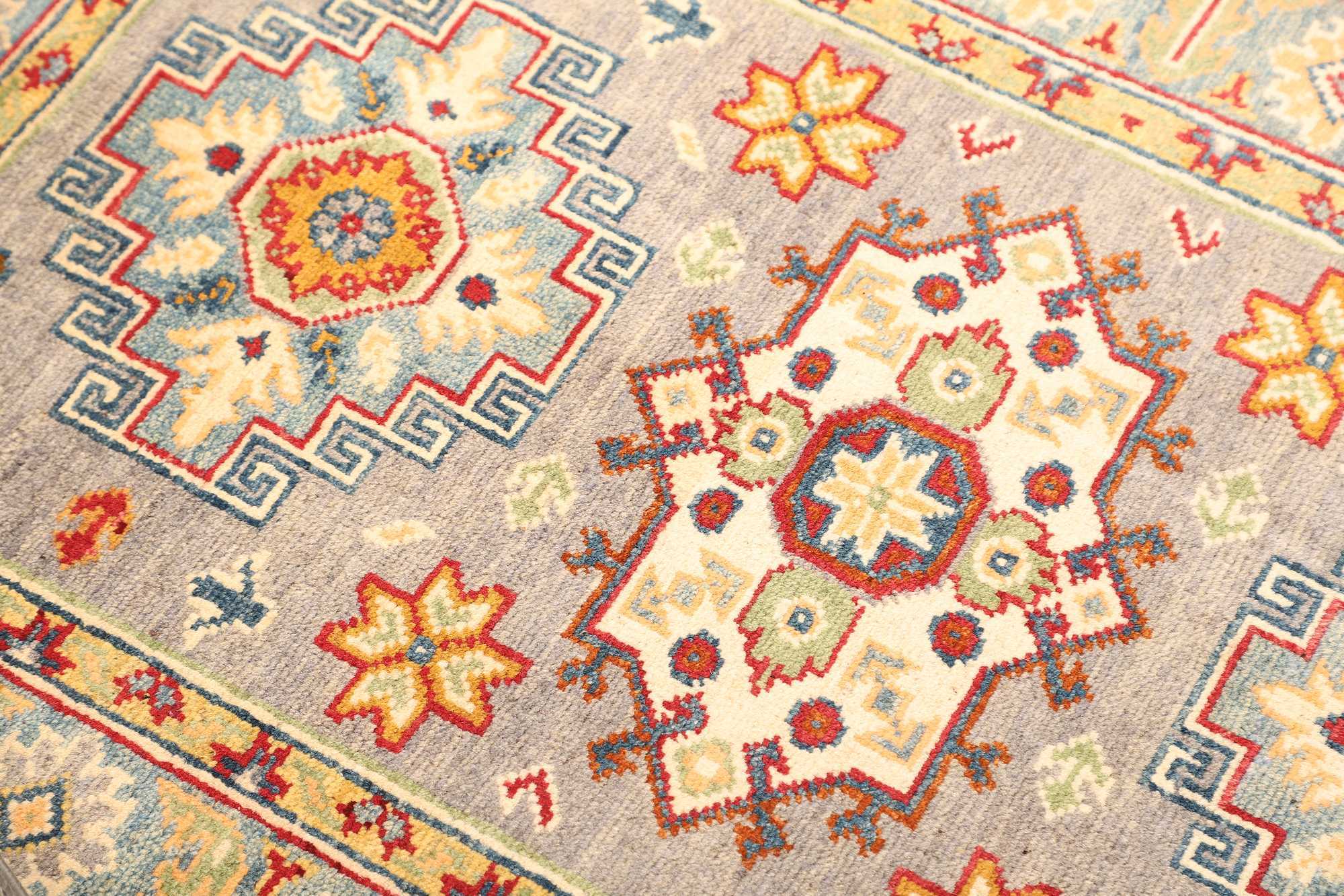 Kazak | 125 cm x 83 cm | Nr. 12-469937