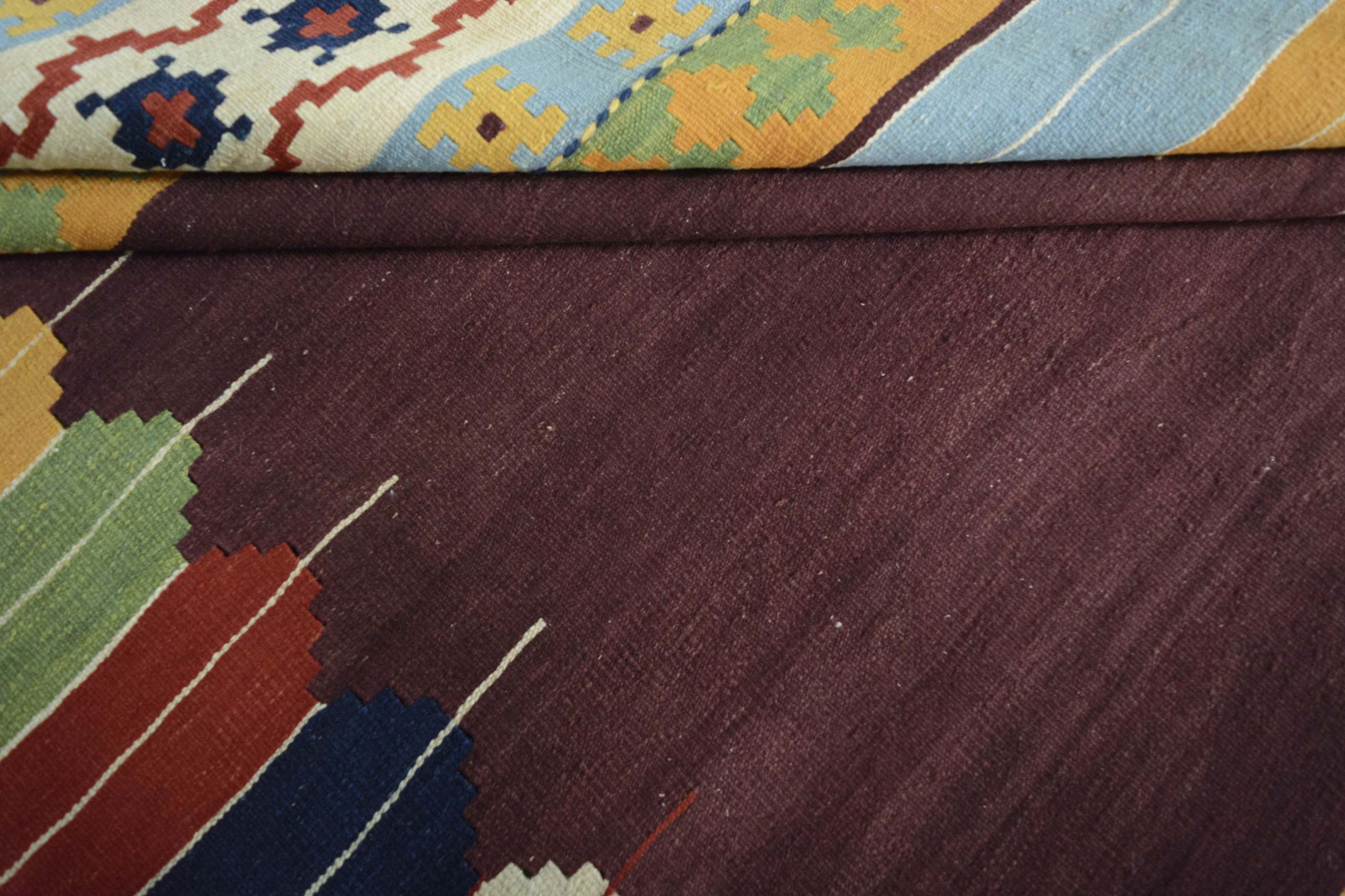 kilim | 203 x 171 cm | Nr. 14-47367