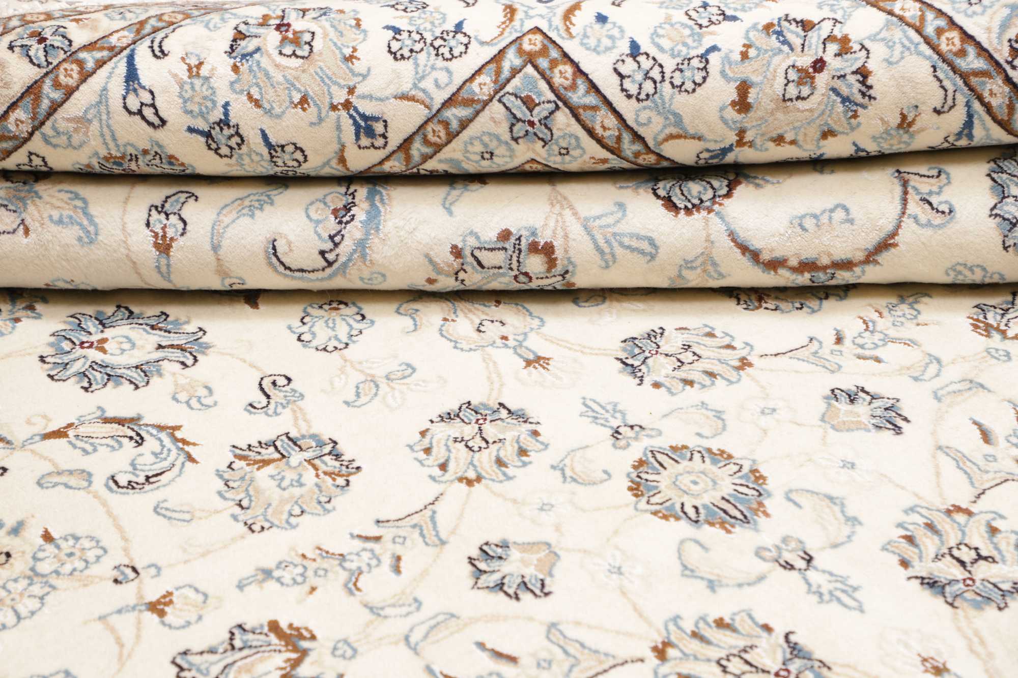 Nain | 388 cm x 290 cm | Nr. 12-475045