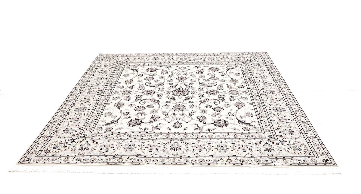 | 203 cm x 205 cm | Nr. 12-481034