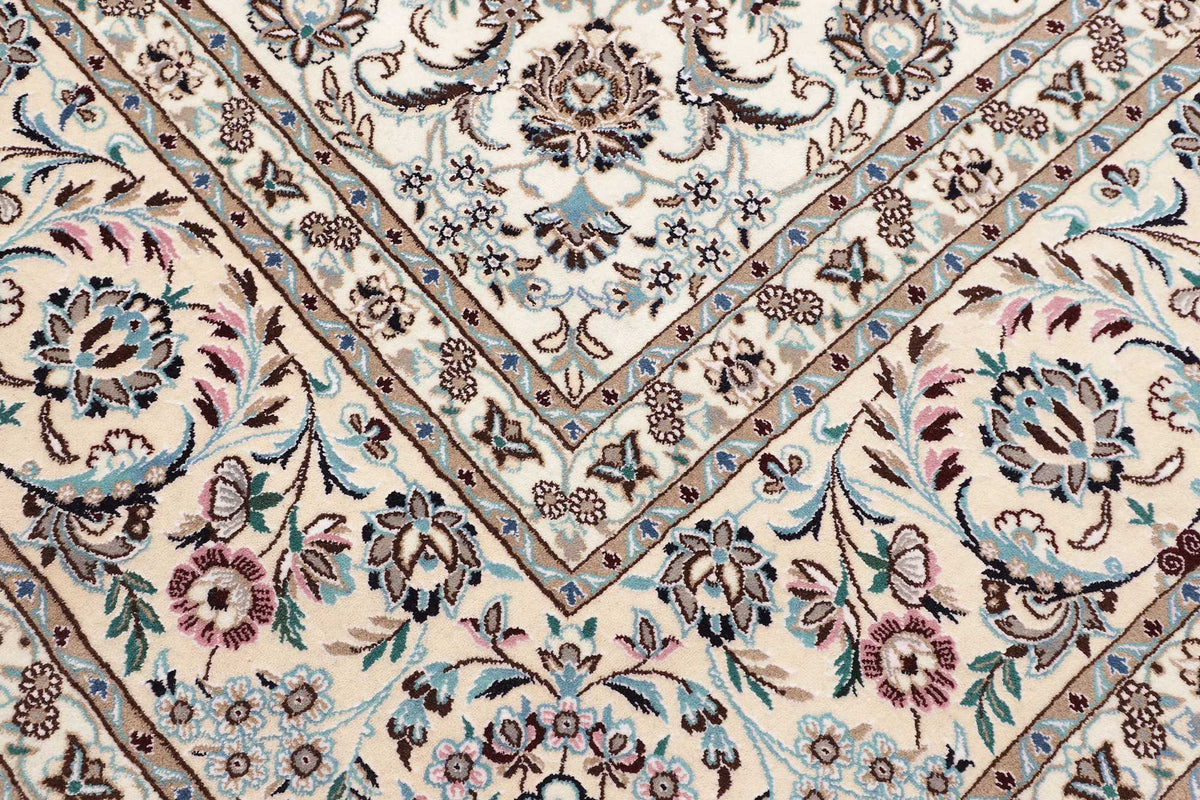 Nain | 390 cm x 297 cm | Nr. 12-481389
