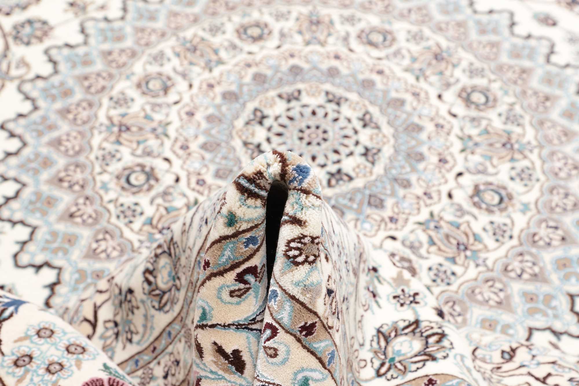 Nain | 390 cm x 297 cm | Nr. 12-481389