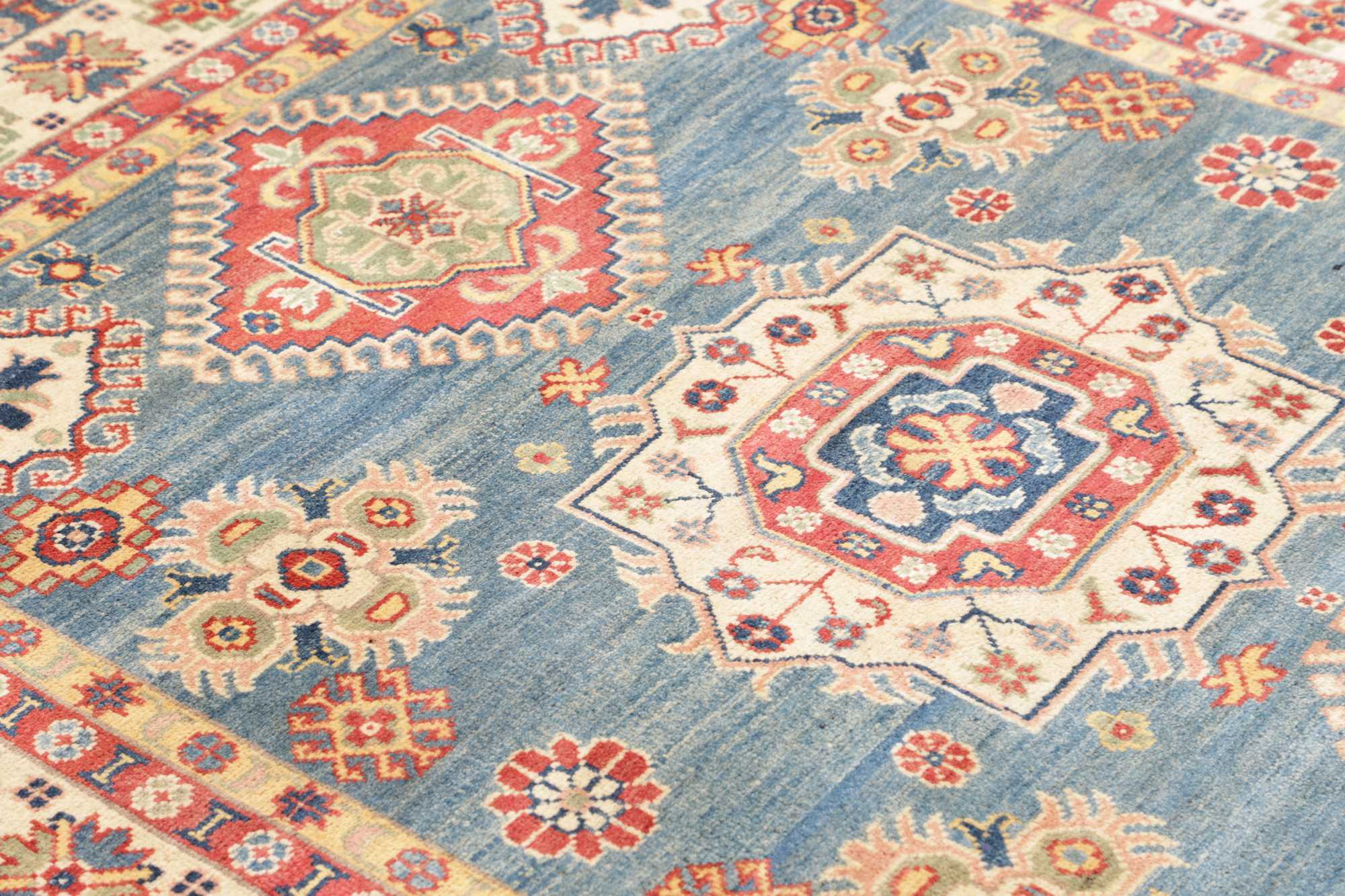 Kazak | 196 cm x 150 cm | Nr. 12-481571