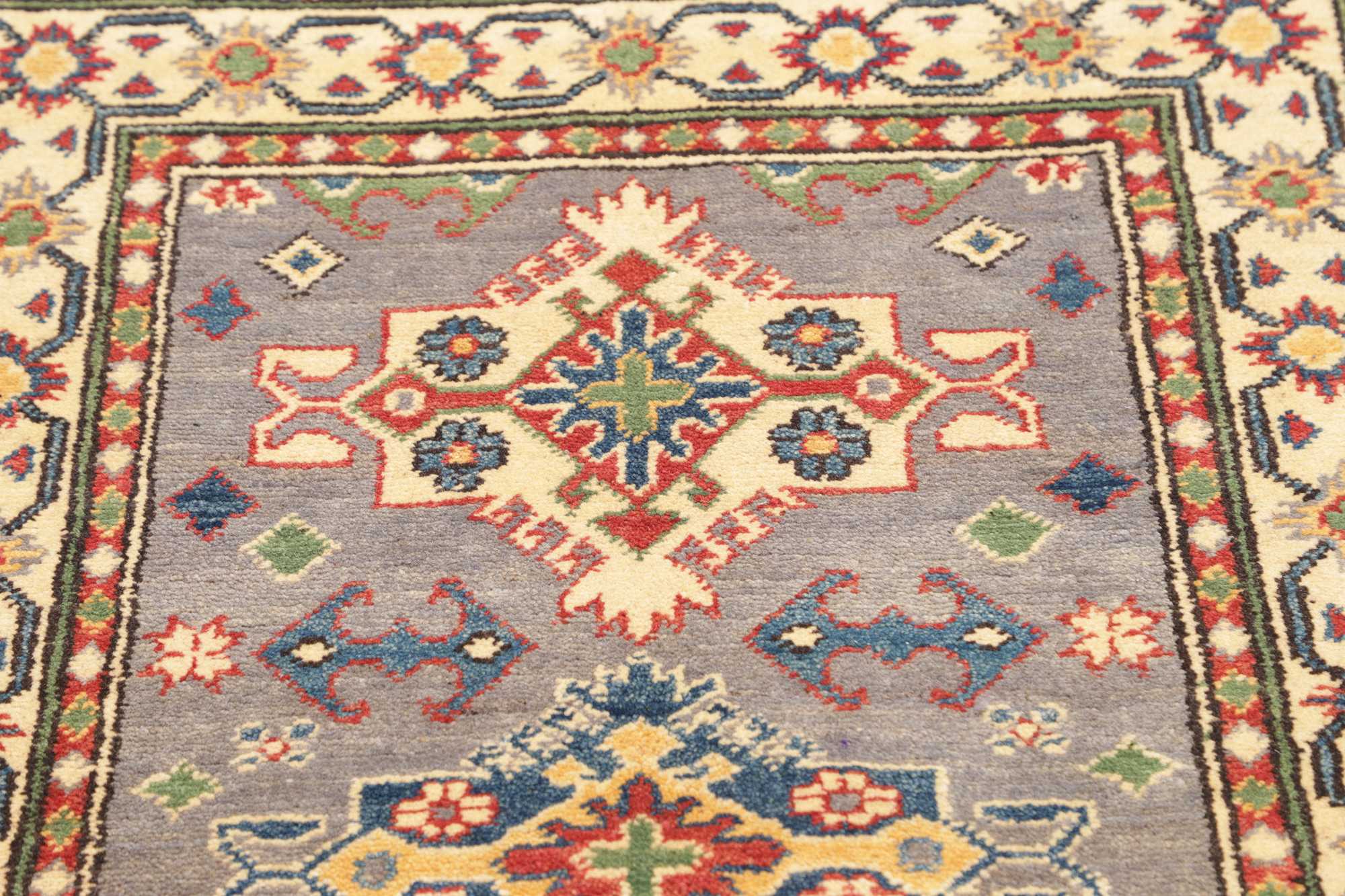 Kazak | 127 cm x 81 cm | Nr. 12-481601