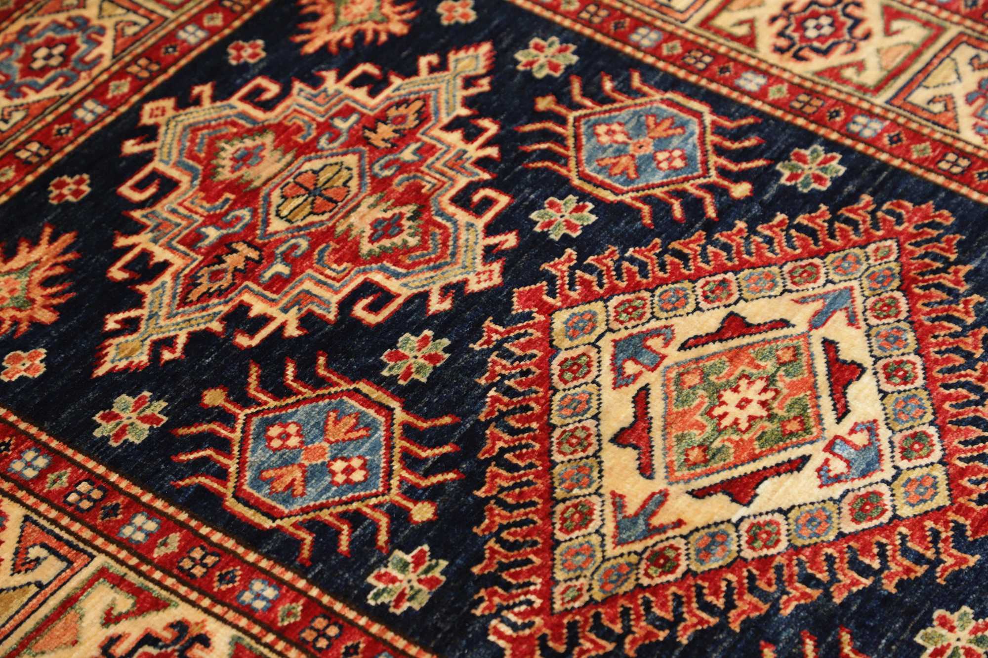 Kazak | 150 x 103 cm | Nr. 12-483201
