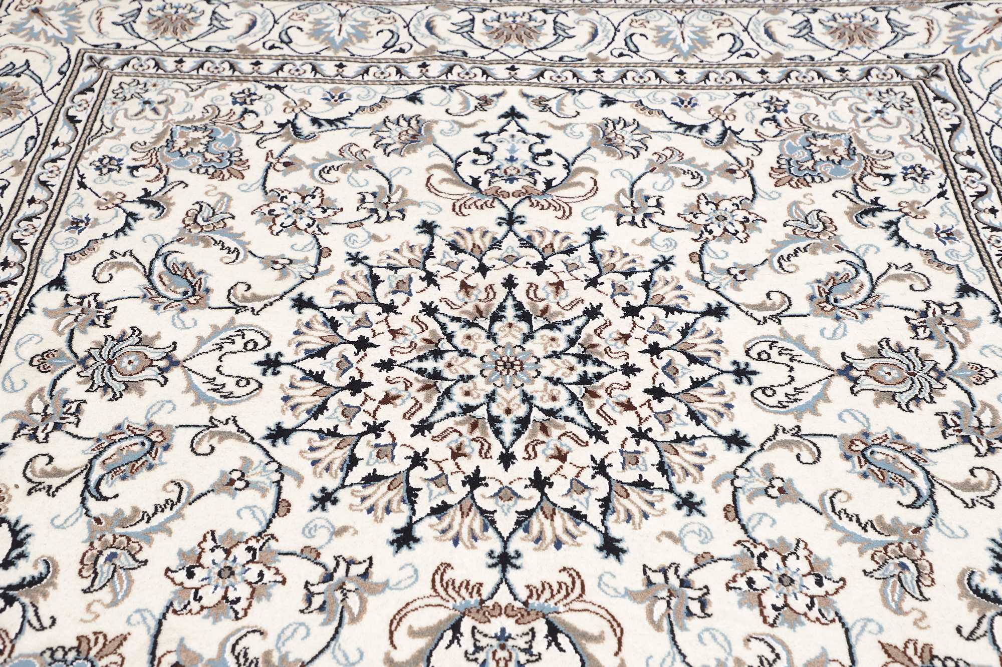 Nain Kaschmar | 205 cm x 195 cm | Nr. 12-484382