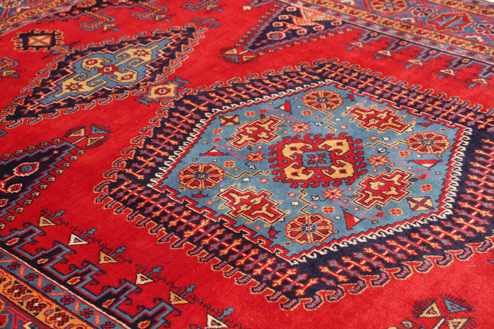 Wiss | 327 cm x 220 cm | Nr. 12-484415