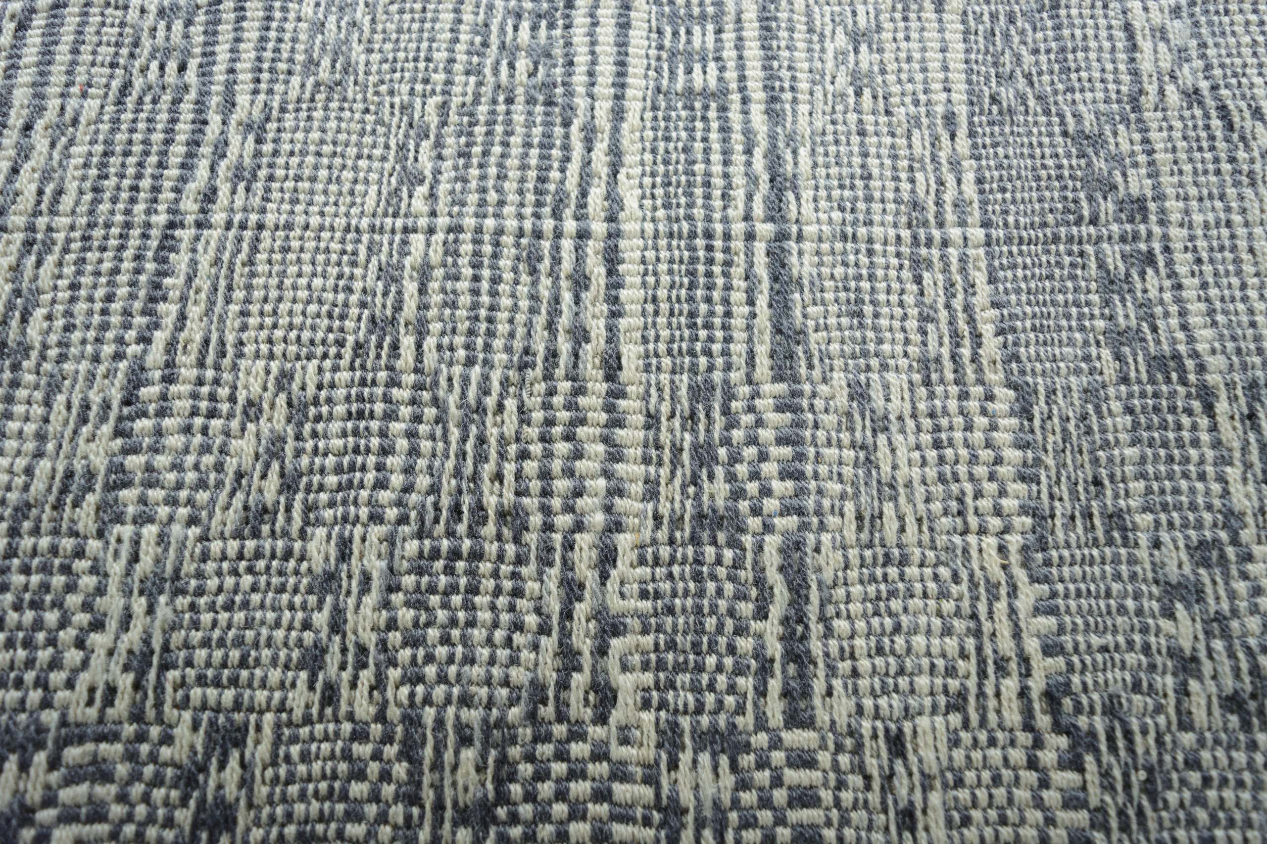 Kelim Hoch2 | 366 cm x 91 cm | Nr. 14-50510