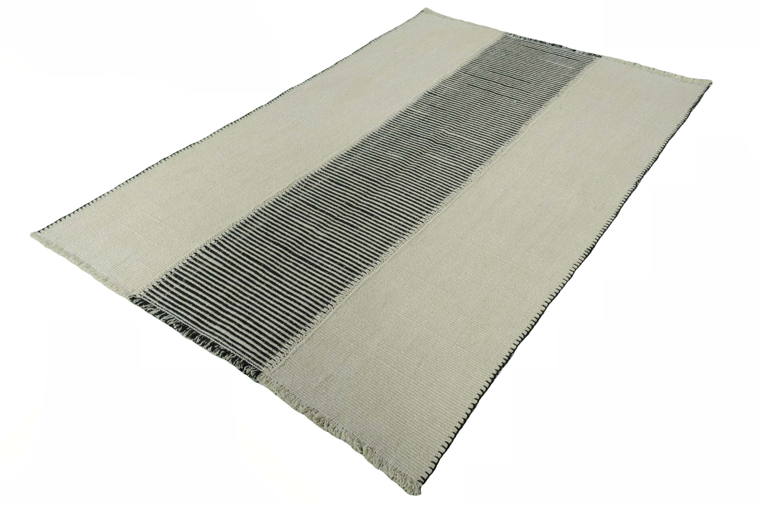 Kelim Hoch2 | 247 cm x 166 cm | Nr. 14-51890