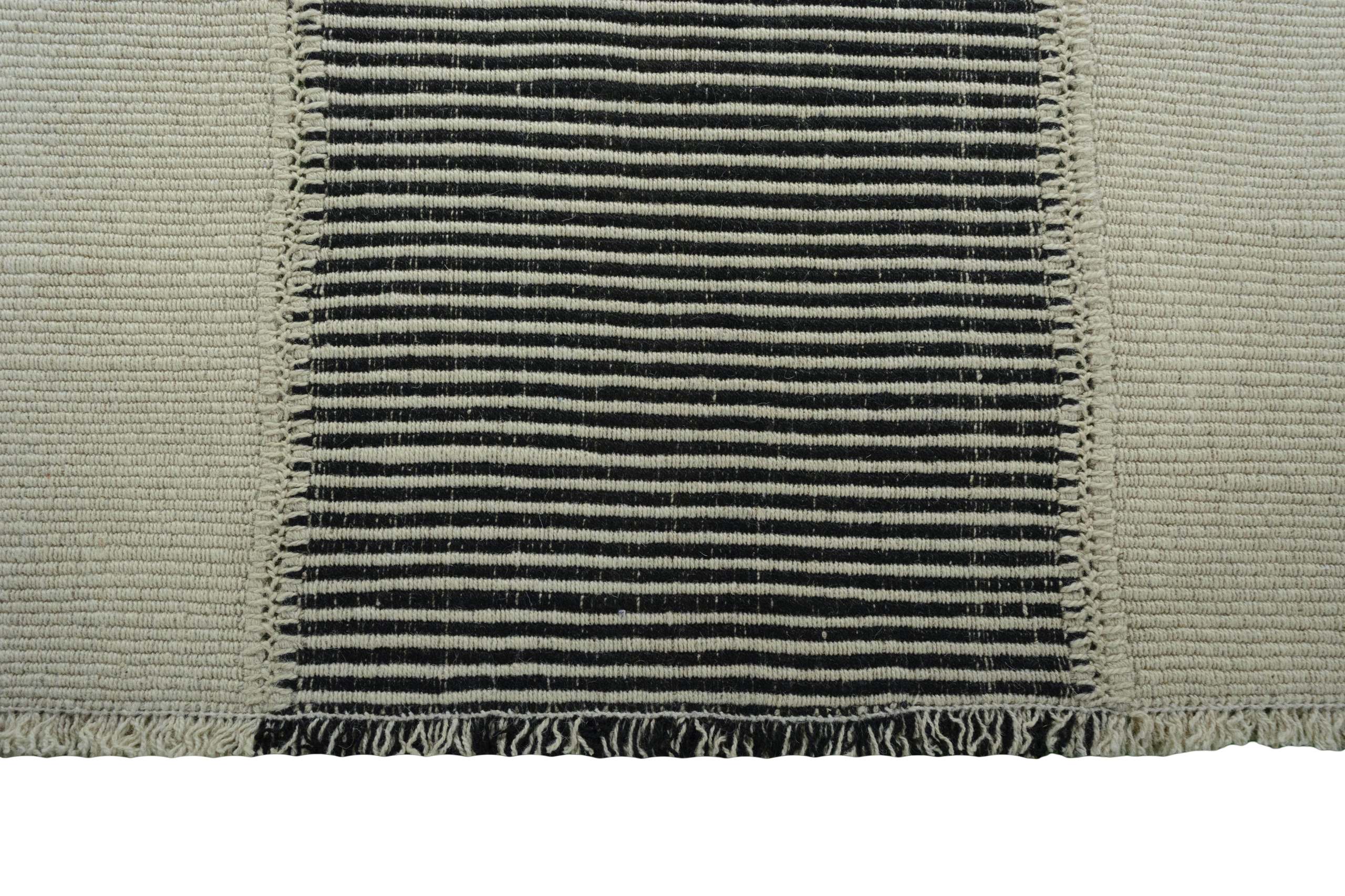 Kelim Hoch2 | 247 cm x 166 cm | Nr. 14-51890