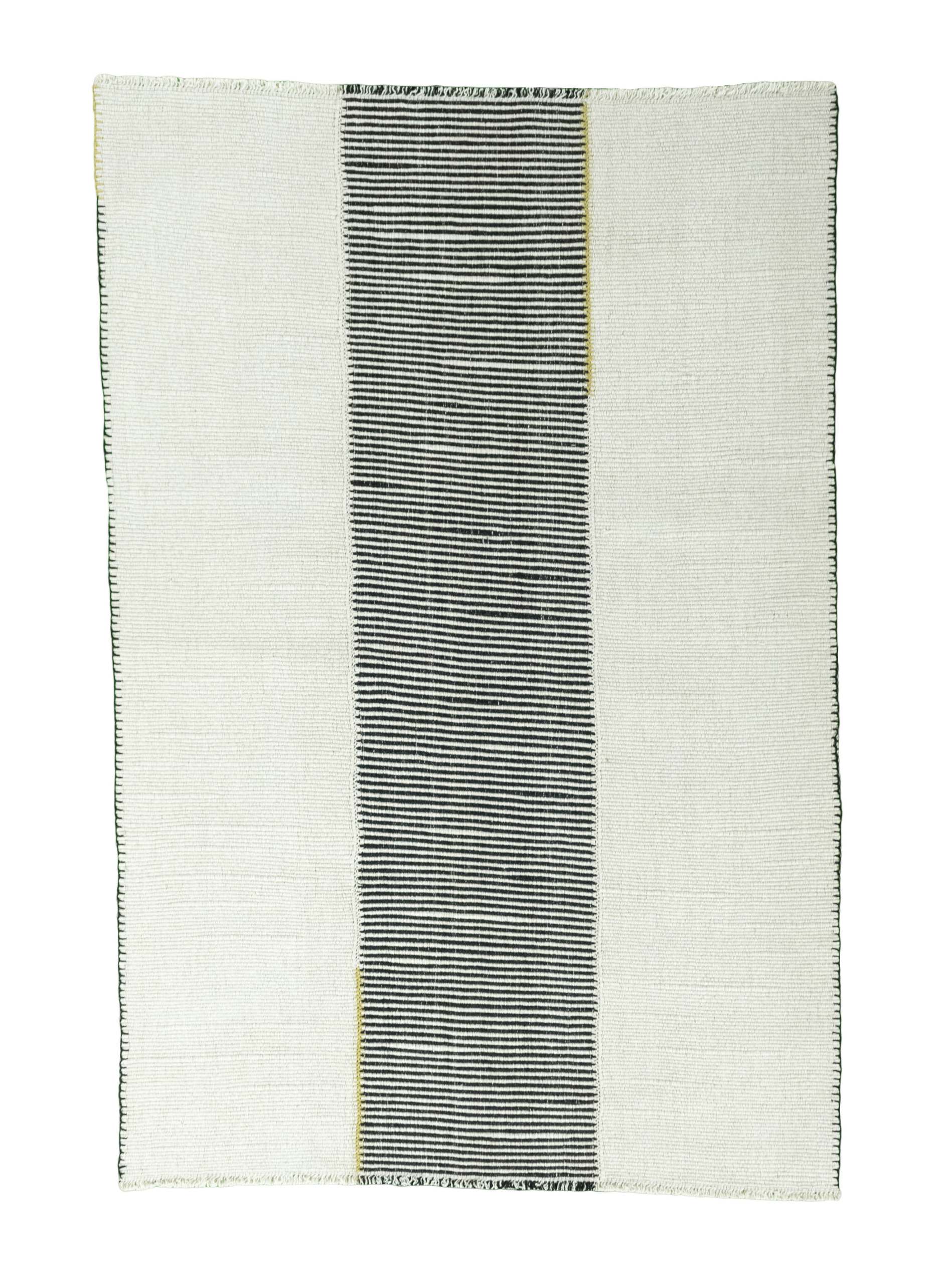 Kilim Hoch2 | 249 cm x 171 cm | Nr. 14-53345