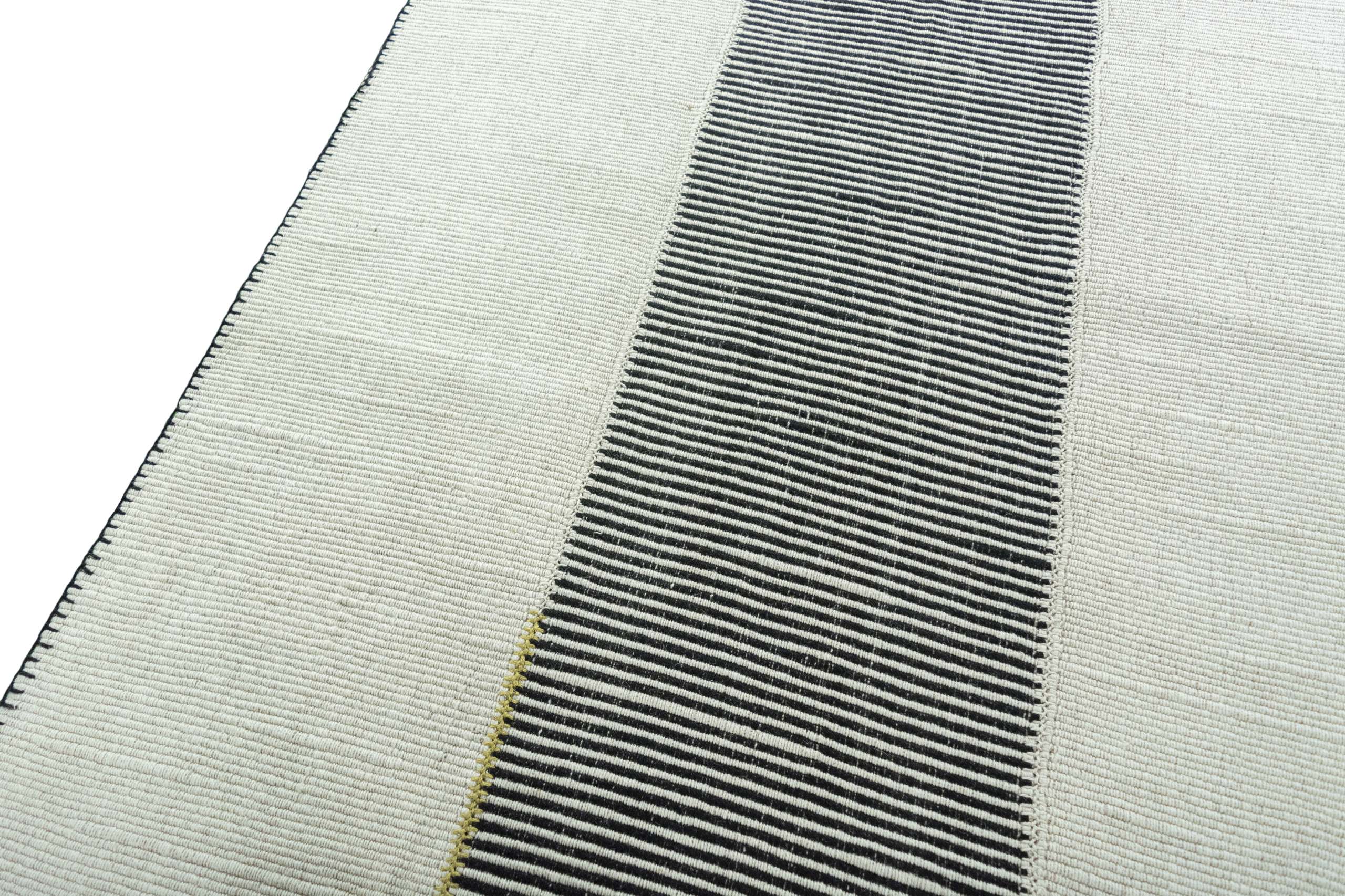 høj Kelim | 249 cm x 171 cm | Nr. 14-53345
