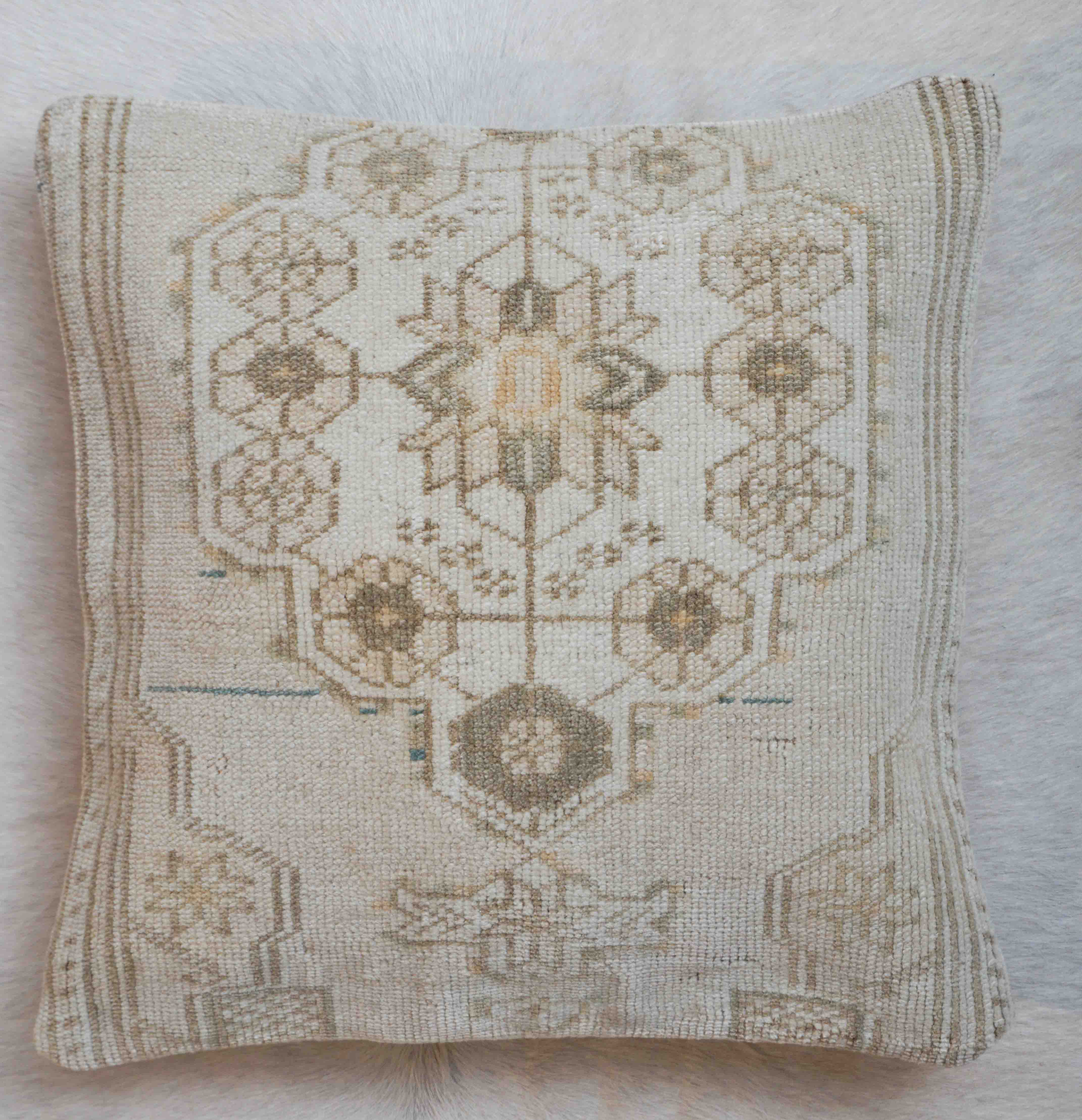 Teppich Kissen | 45 cm x 45 cm | Nr. K_8791