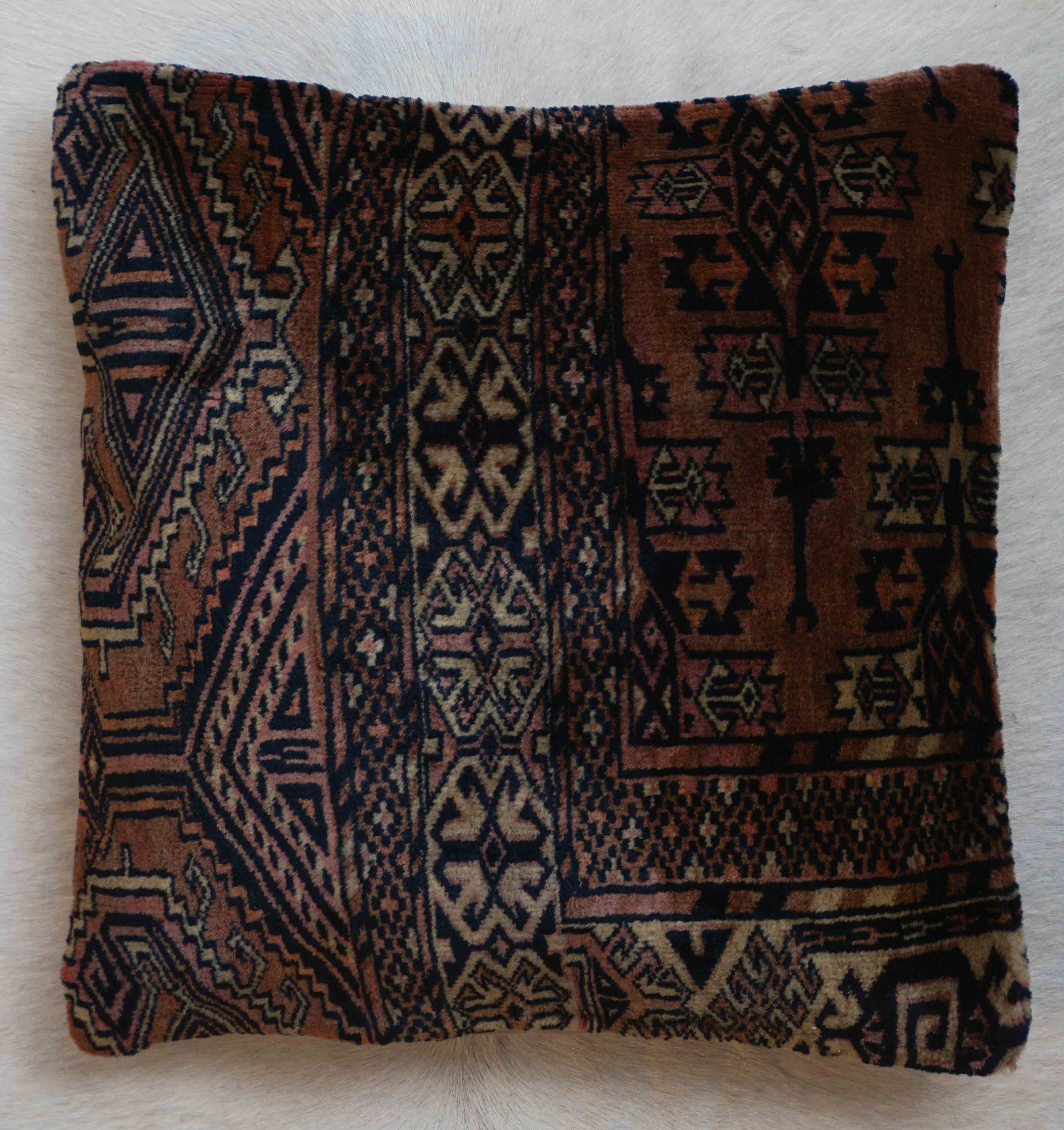 Teppich Kissen | 45 cm x 45 cm | Nr. K_8808