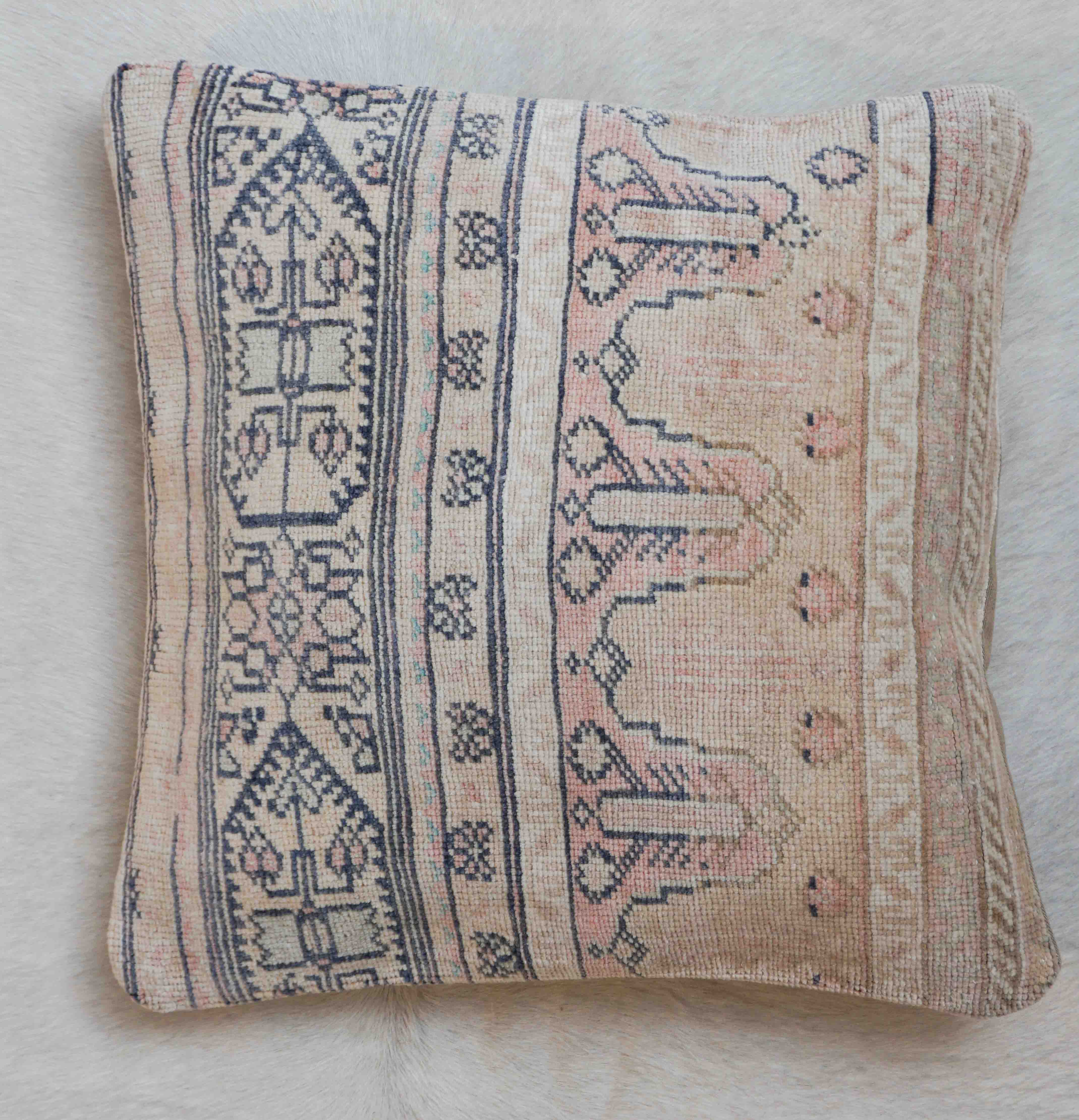 Teppich Kissen | 50 cm x 50 cm | Nr. K_8872