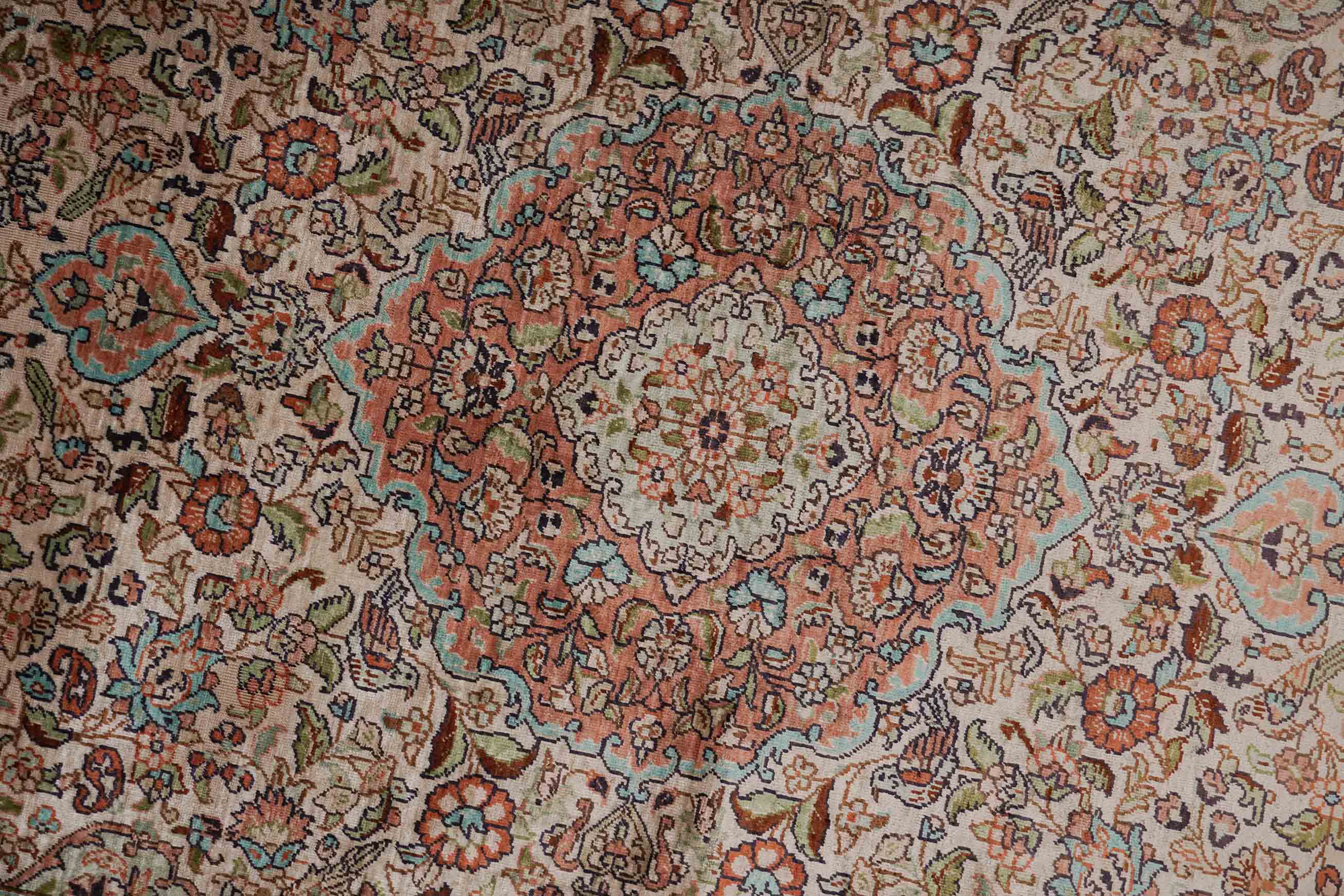 Chinesischer Hereke aus reiner Seide | 123 cm x 77 cm | Nr. Z-2811