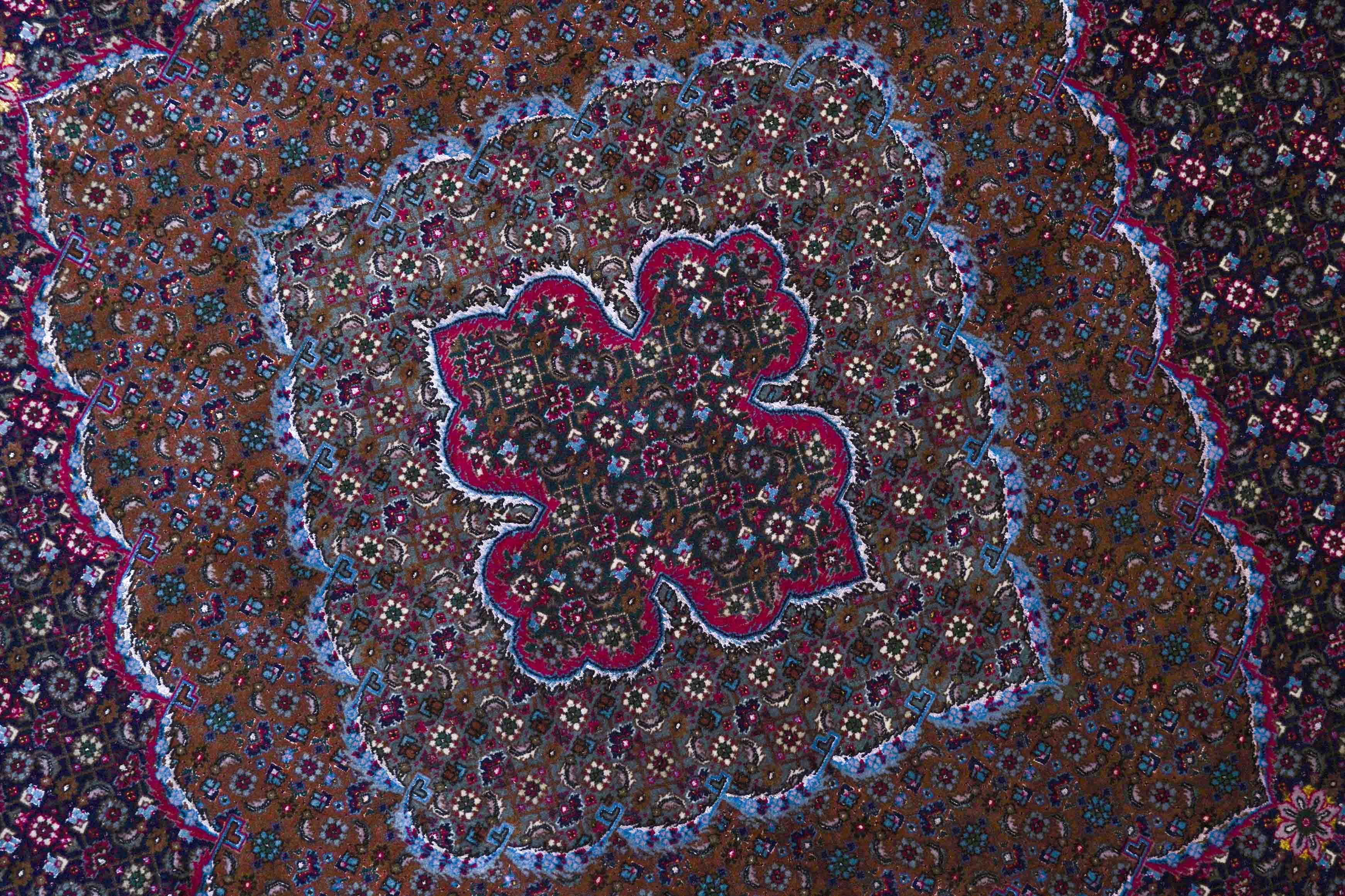 Täbriz | 387 cm x 306 cm | Nr. Z-2917