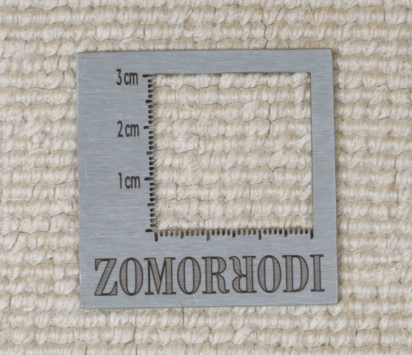 Straight | 46 cm x 44 cm | Nr. Z-3488