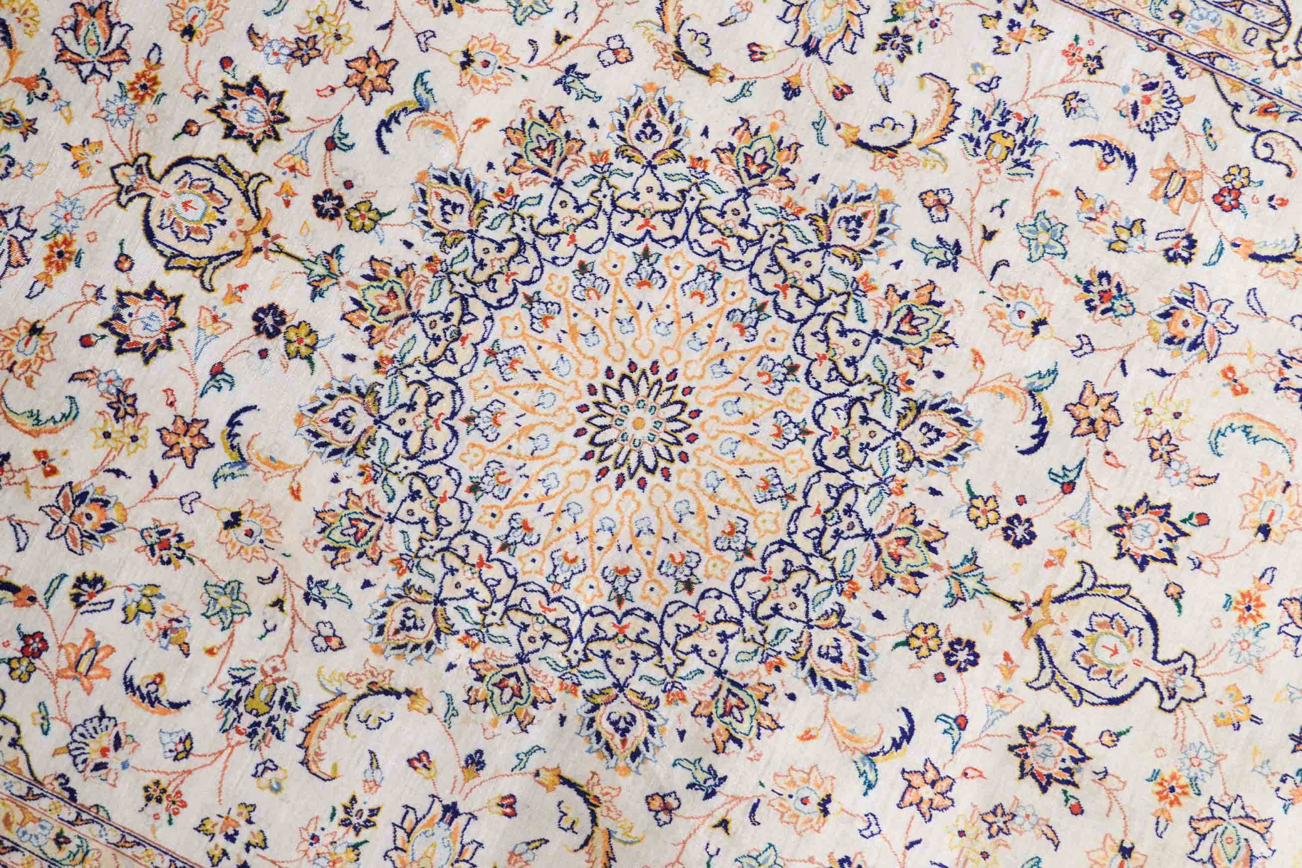 Ghom aus reiner Seide | 196 cm x 133 cm | Nr. Z-3501