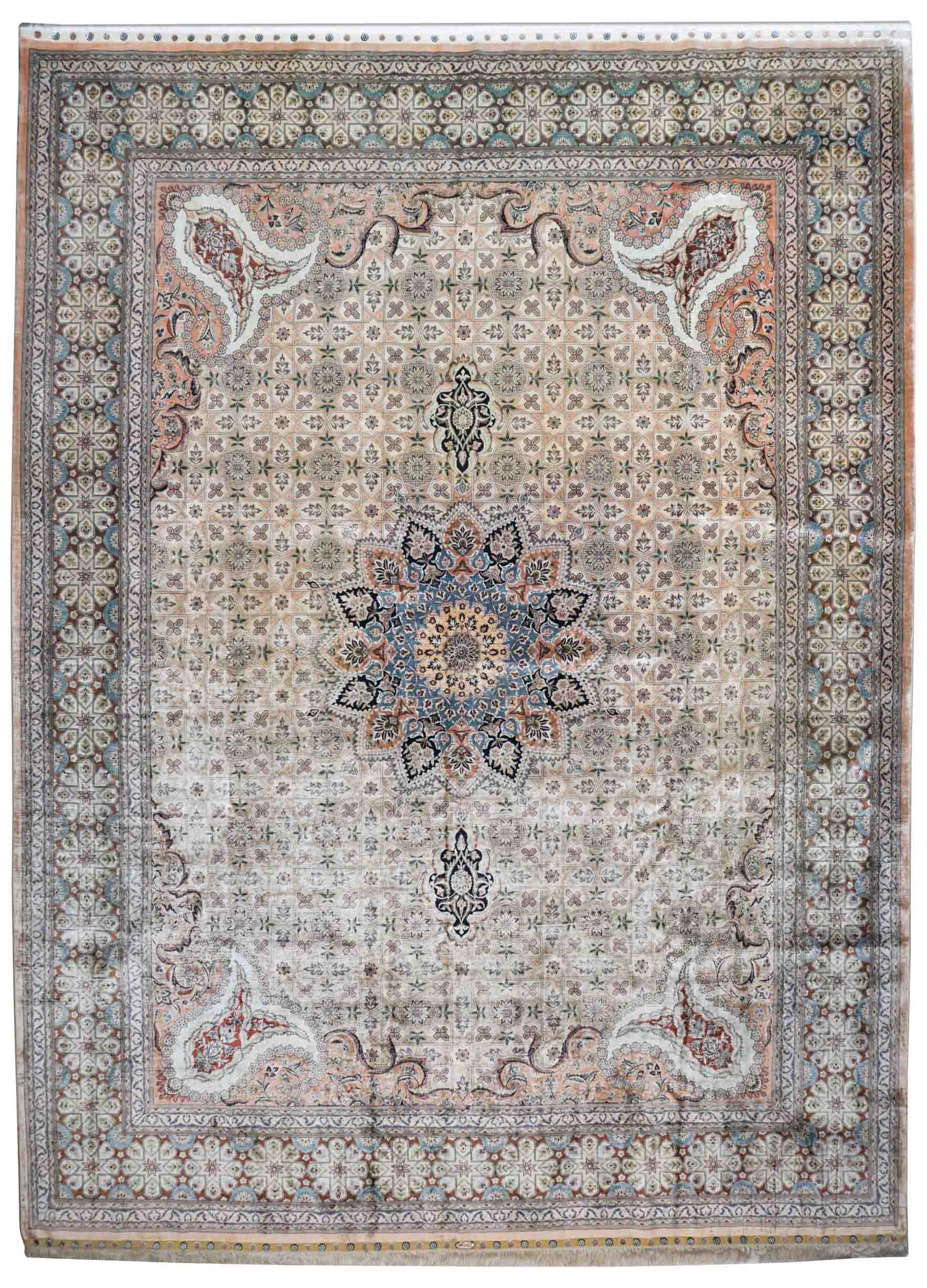 Chinesischer Hereke aus reiner Seide | 372 cm x 276 cm | Nr. Z-4332